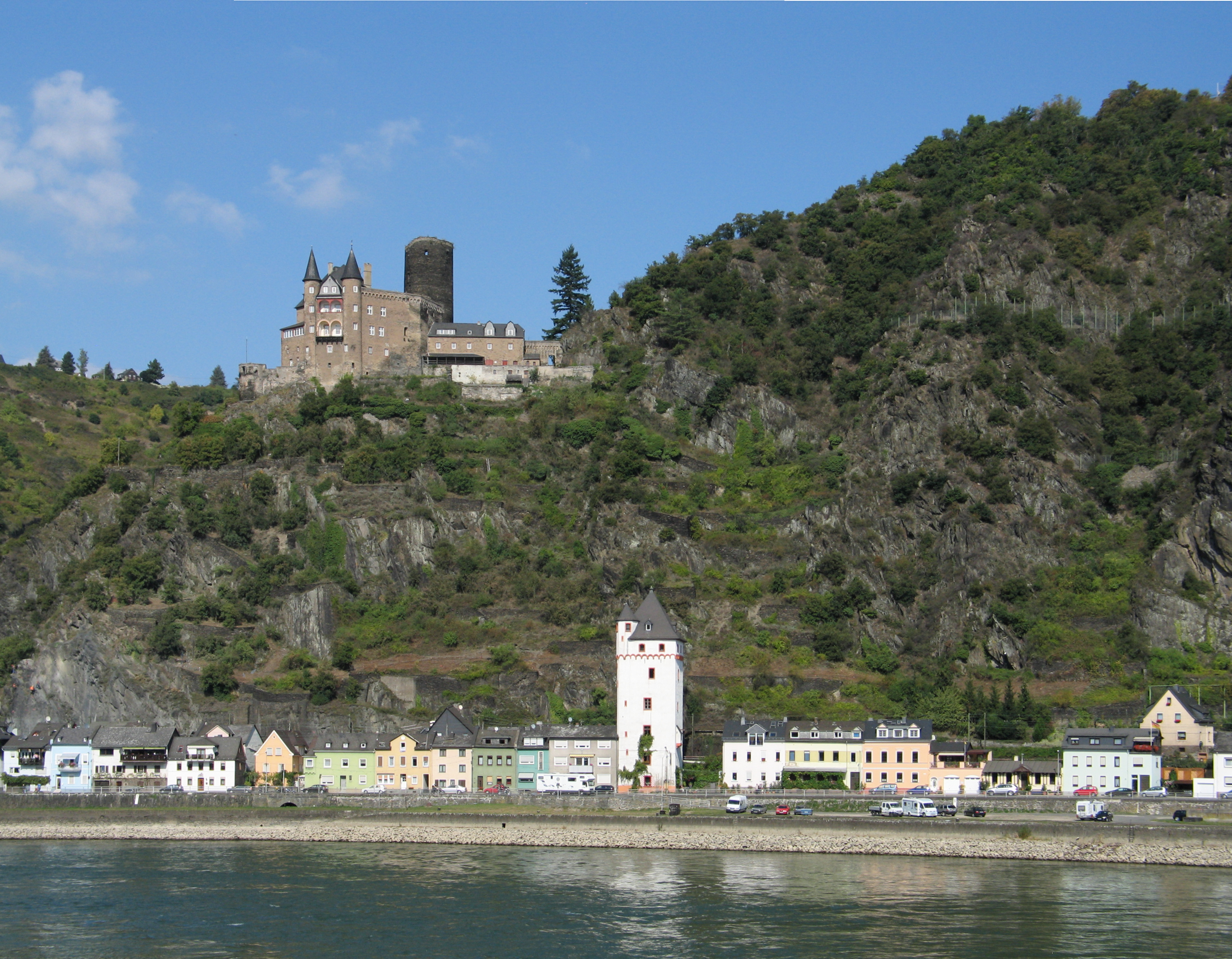 Sankt-Goarshausen-JR-G6-4201-2009-09-27
