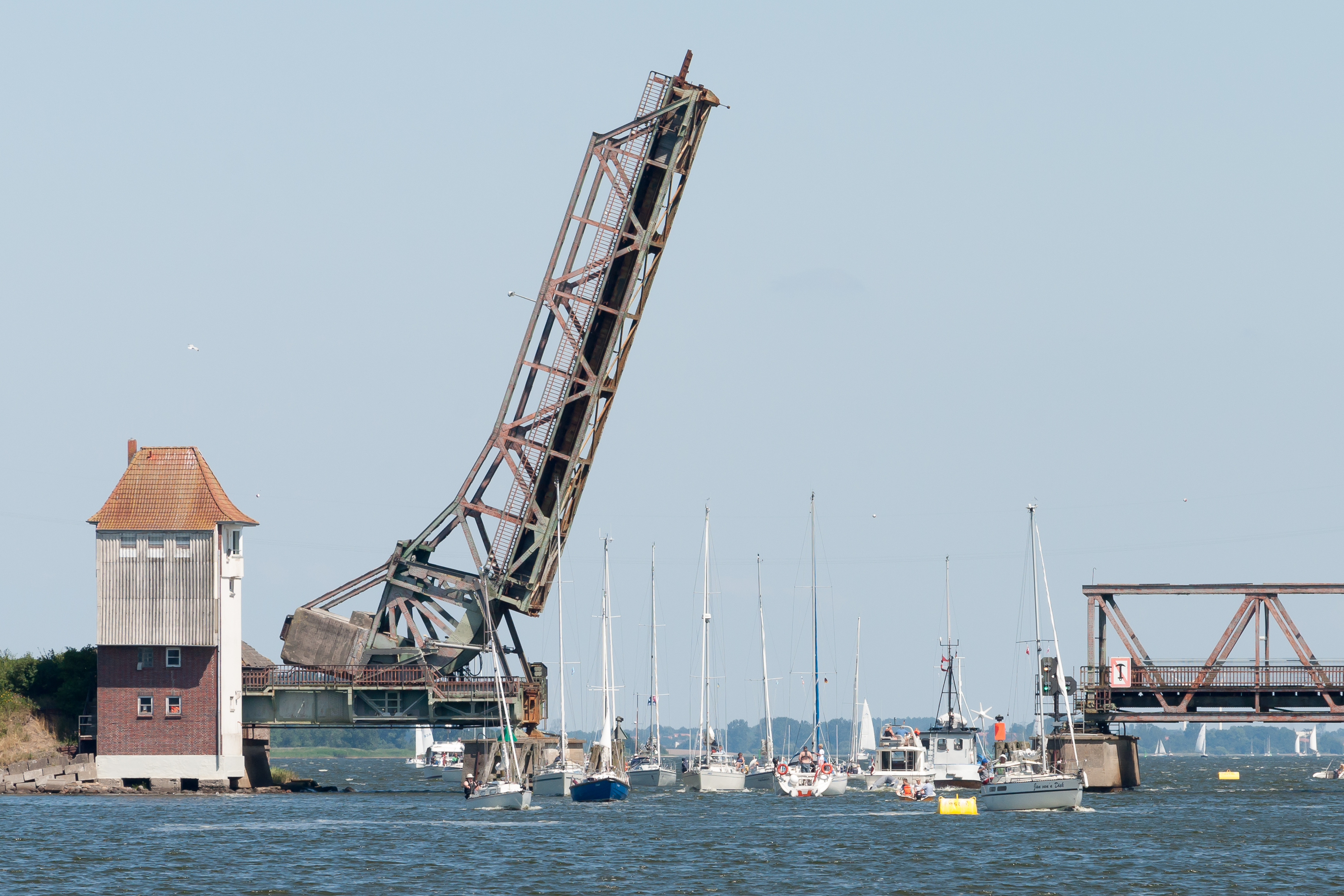 Schleibrücke Lindaunis.Blick vom Schneiderhaken.Brückenöffnung.4.ajb