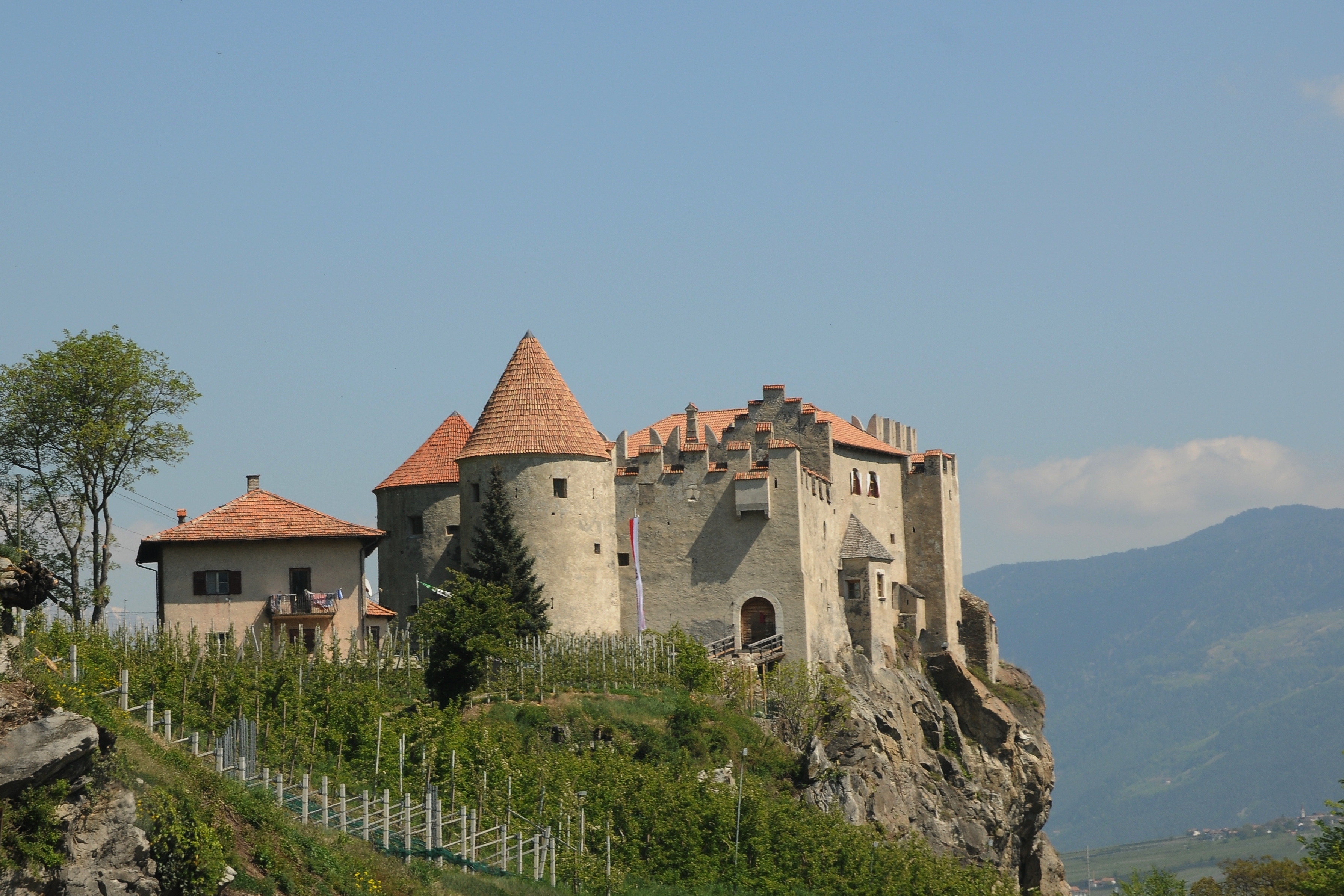 Schloss Kastelbell, Tschars