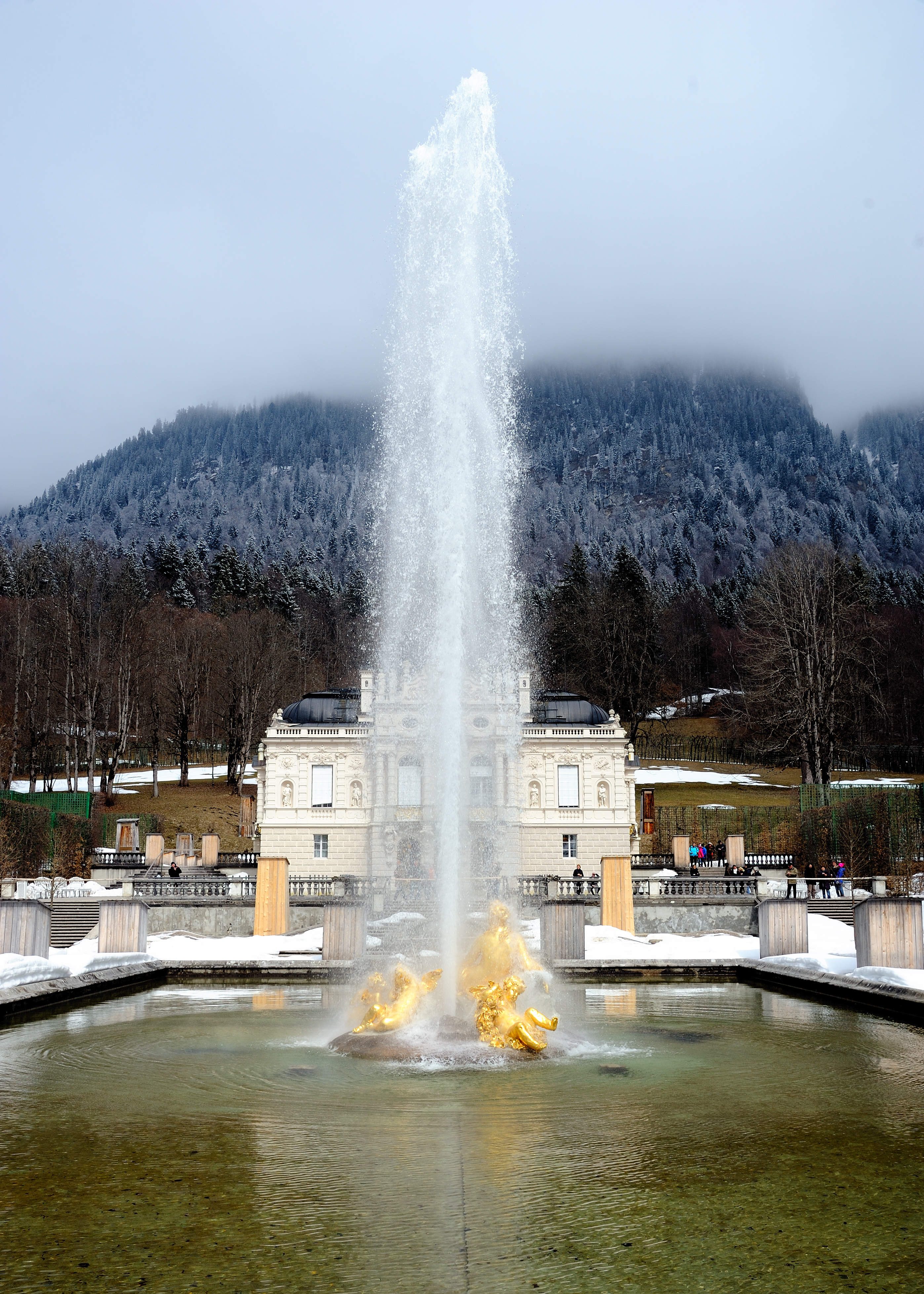 Schloss Linderhof - Palace in Bavaria