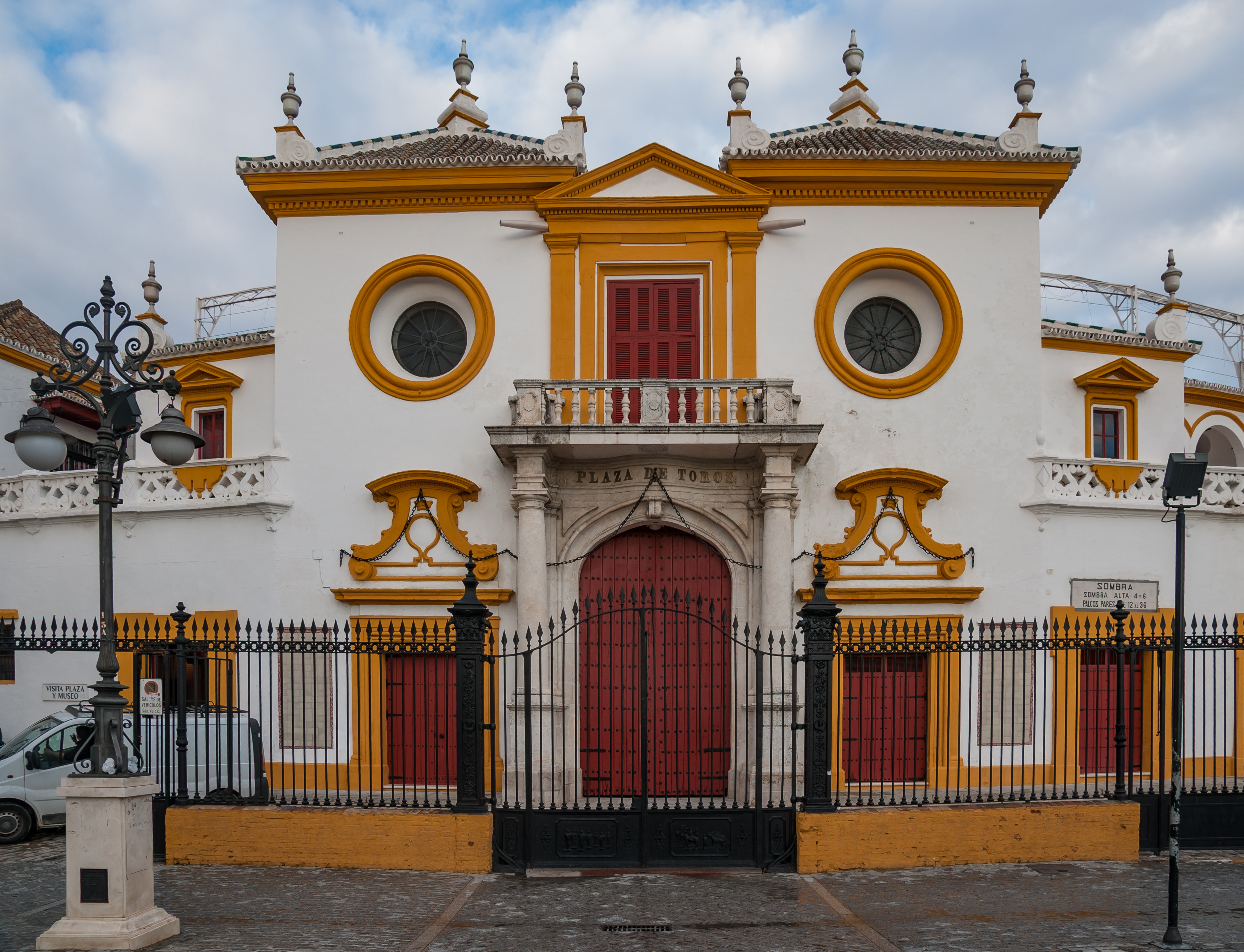 Sevilla Spain The-Real-Maestranza-01