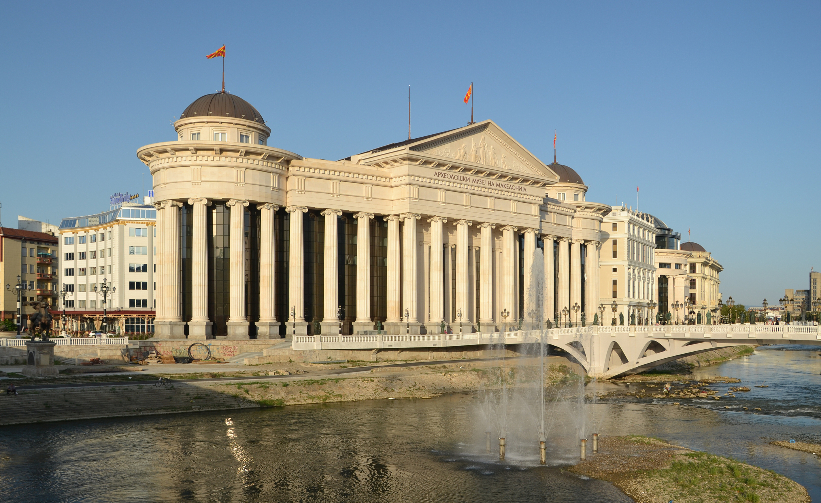 Skopje 2014 - Archeological Museum of Macedonia (by Pudelek)