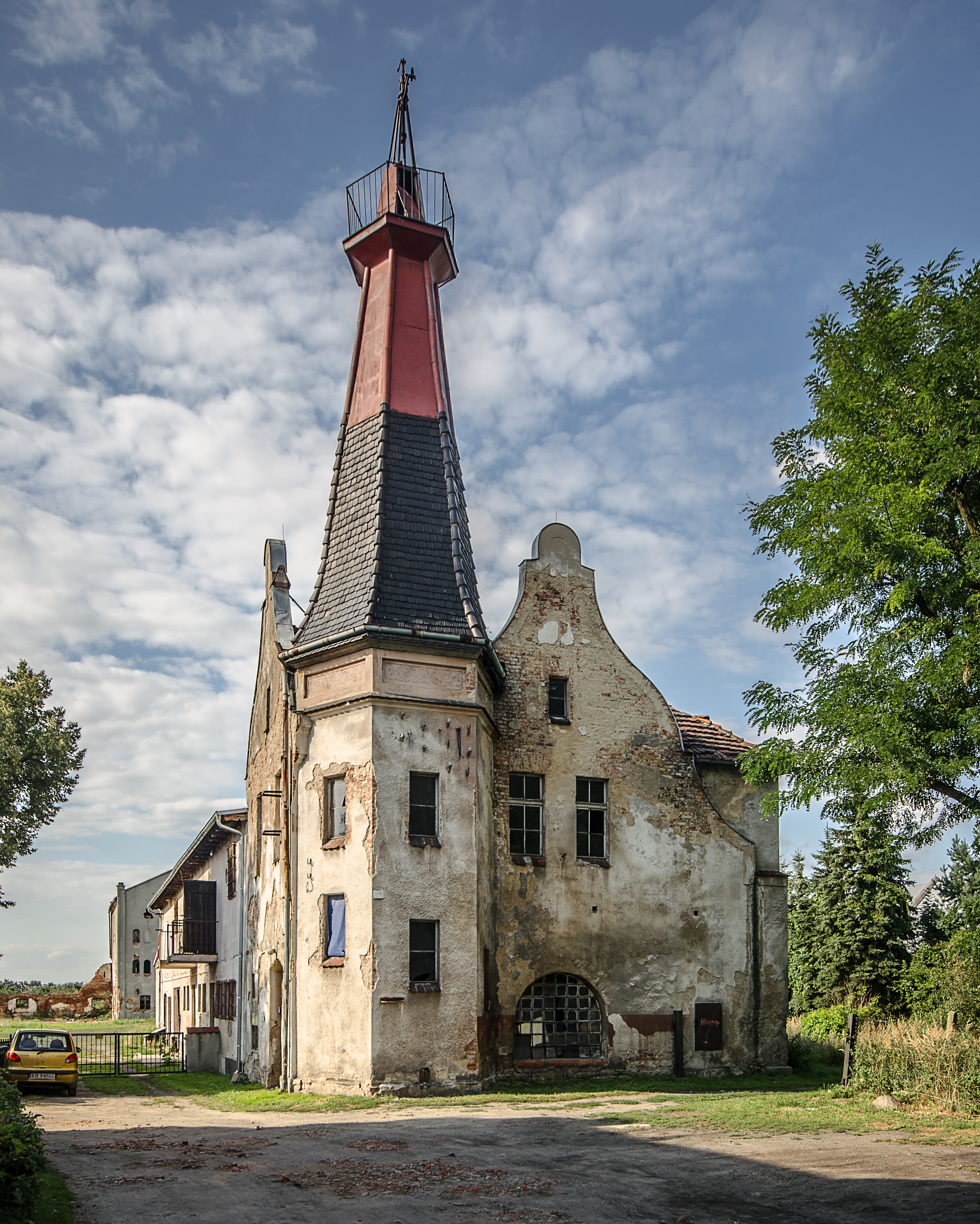 SM Małujowice Pałac Arndtów