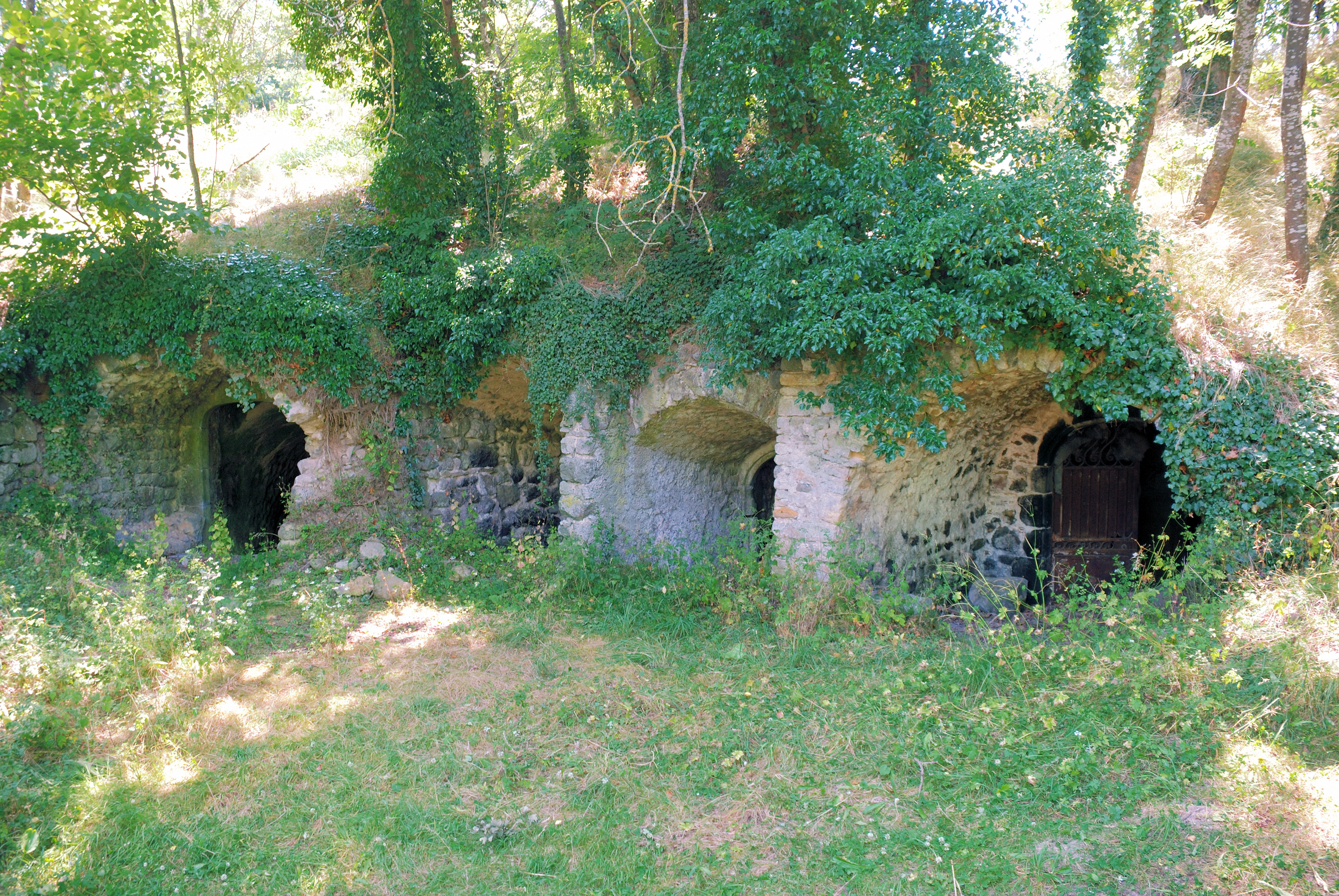 St-Julien Cave 0707 3