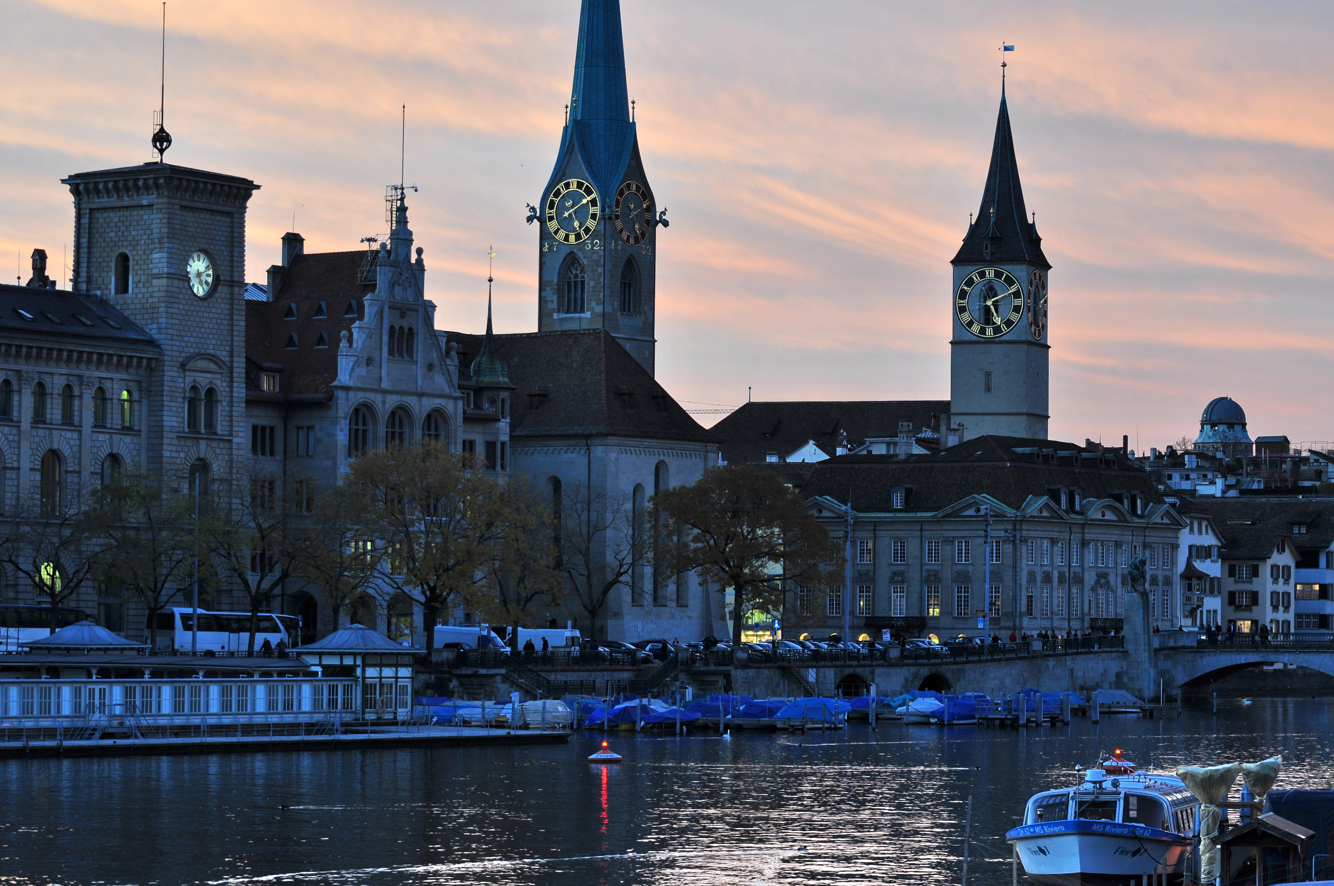 Stadthausquai Zürich - Limmatquai 2010-11-04 17-11-08