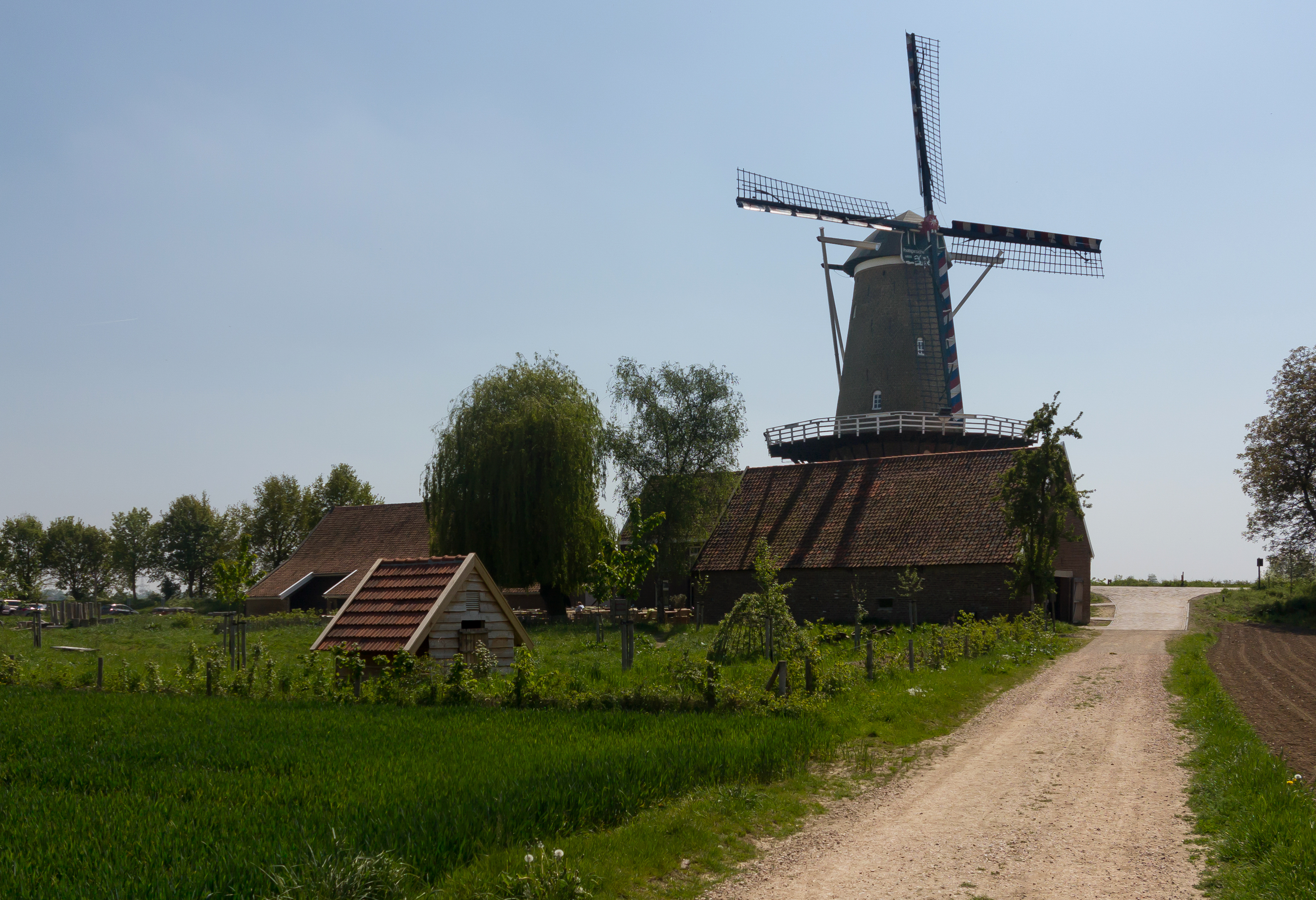 Stevensweert, de Hompesche Molen RM34905 foto9 2017-05-10 14.31
