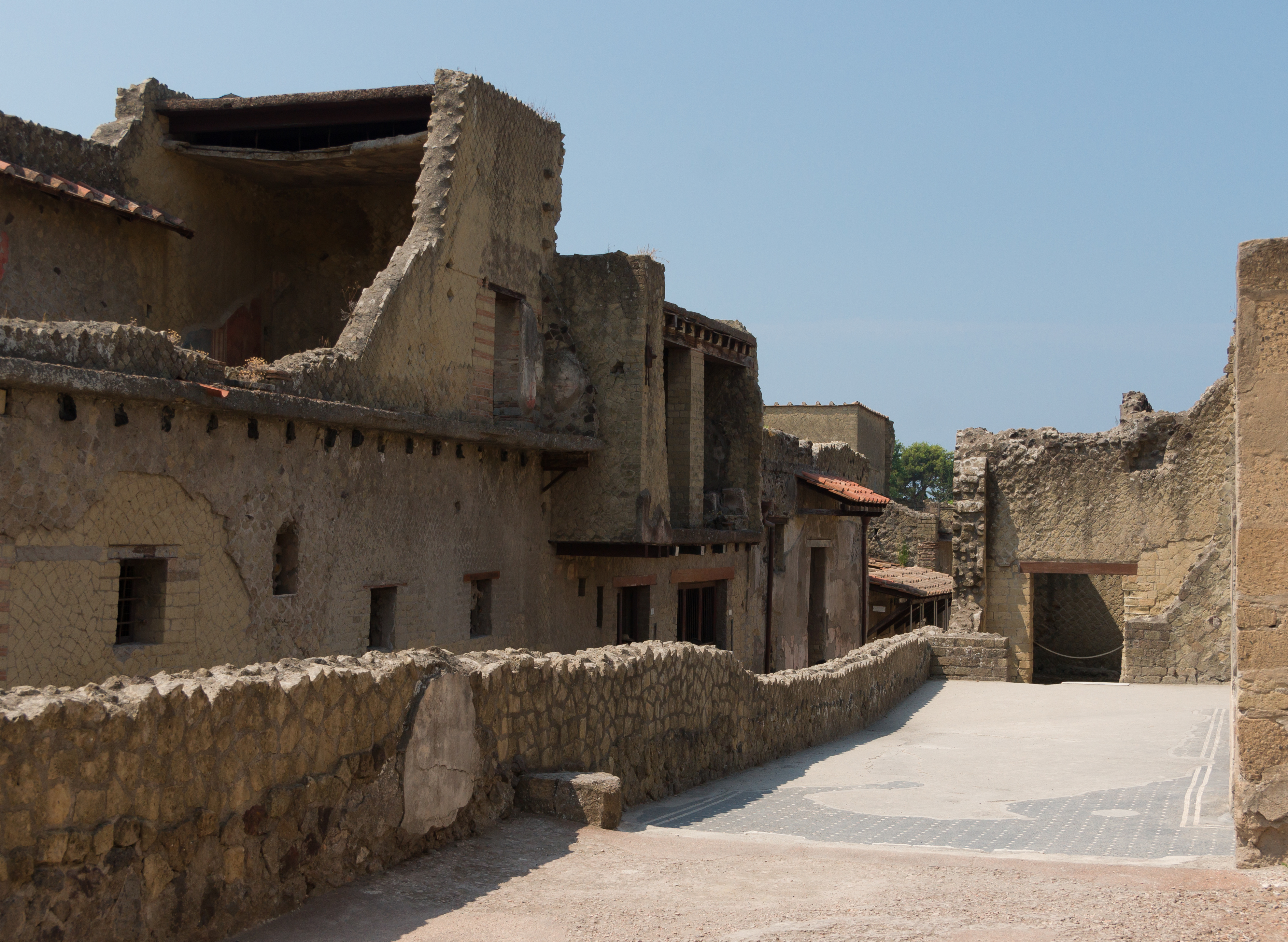Street Herculaneum