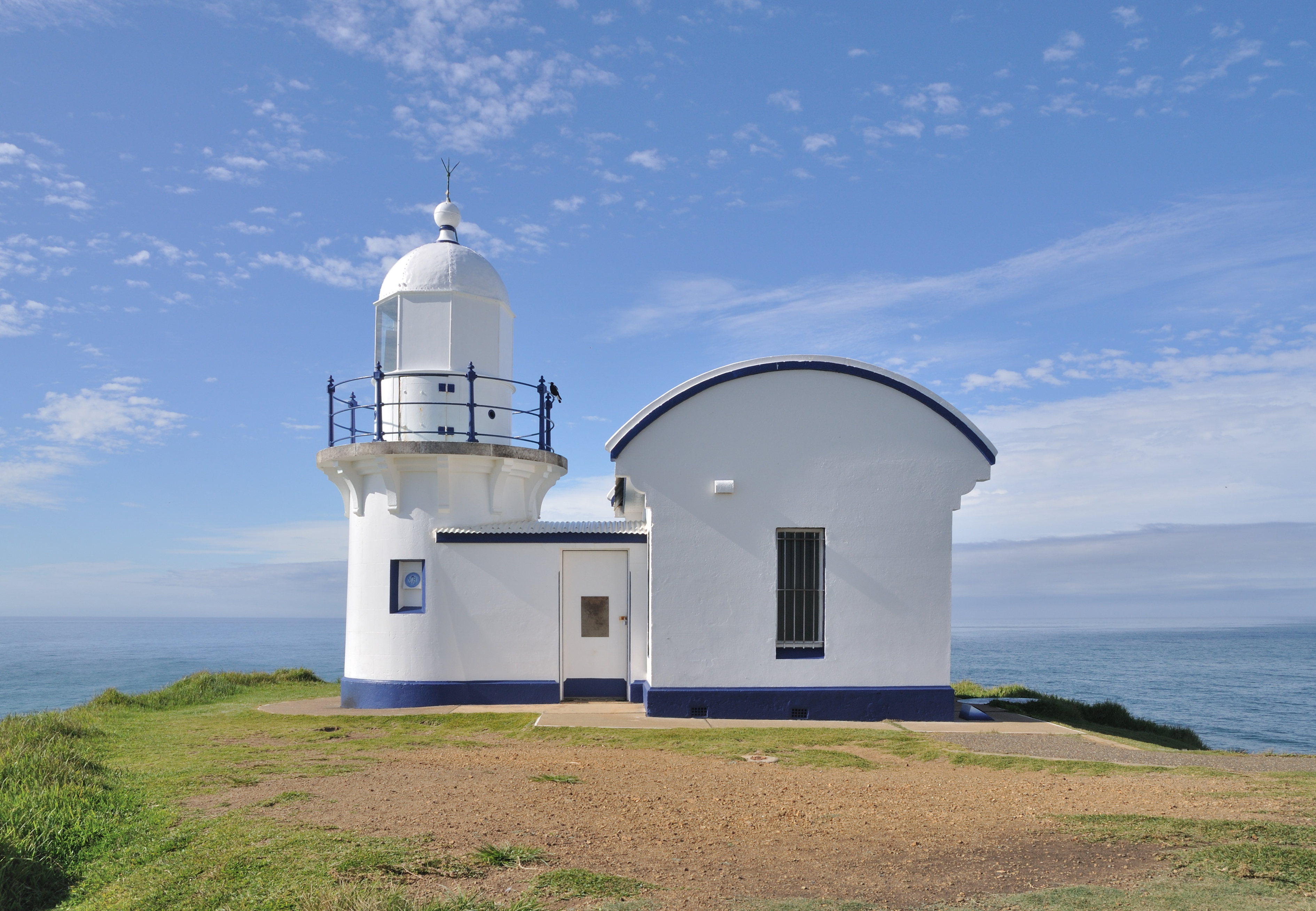 Tacking Point Lighthouse qtl1