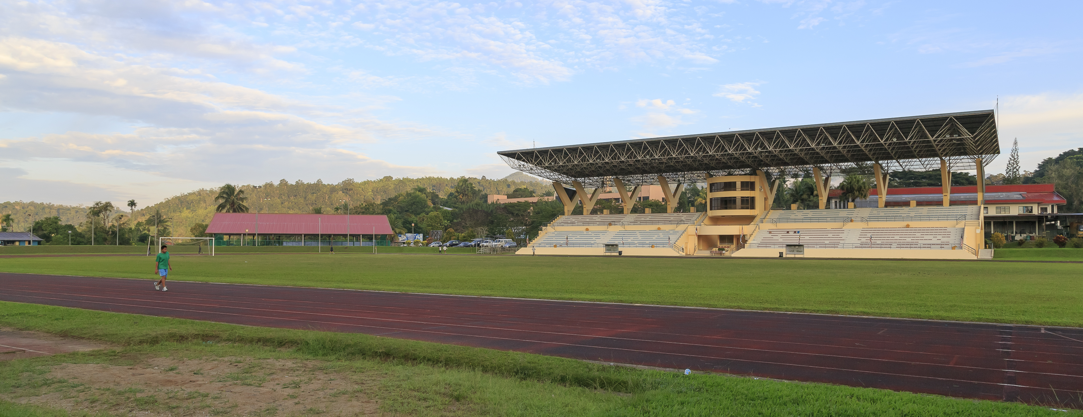 Tambunan Sabah Kompleks Sukan-Tambunan-01
