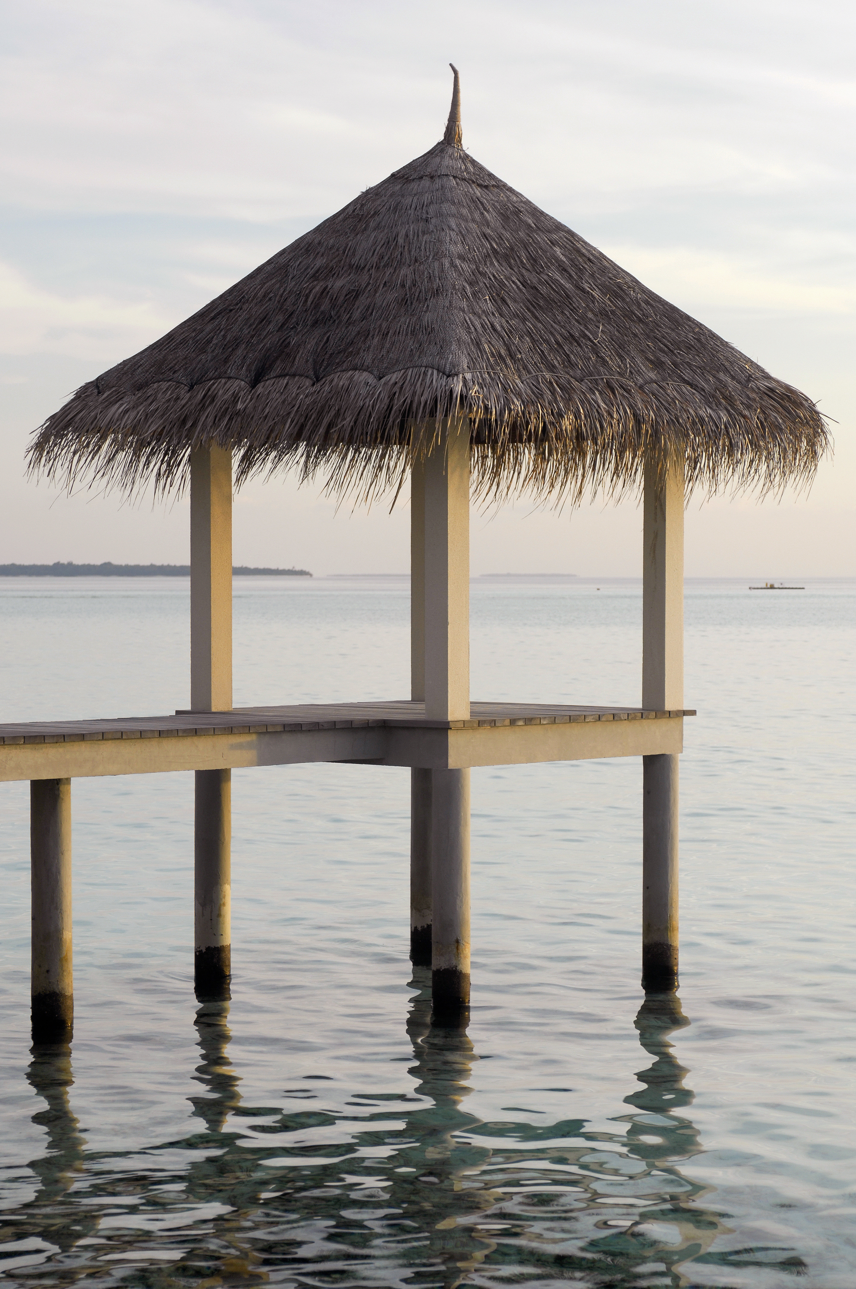 Thatched-roof in the Maldive Islands 01