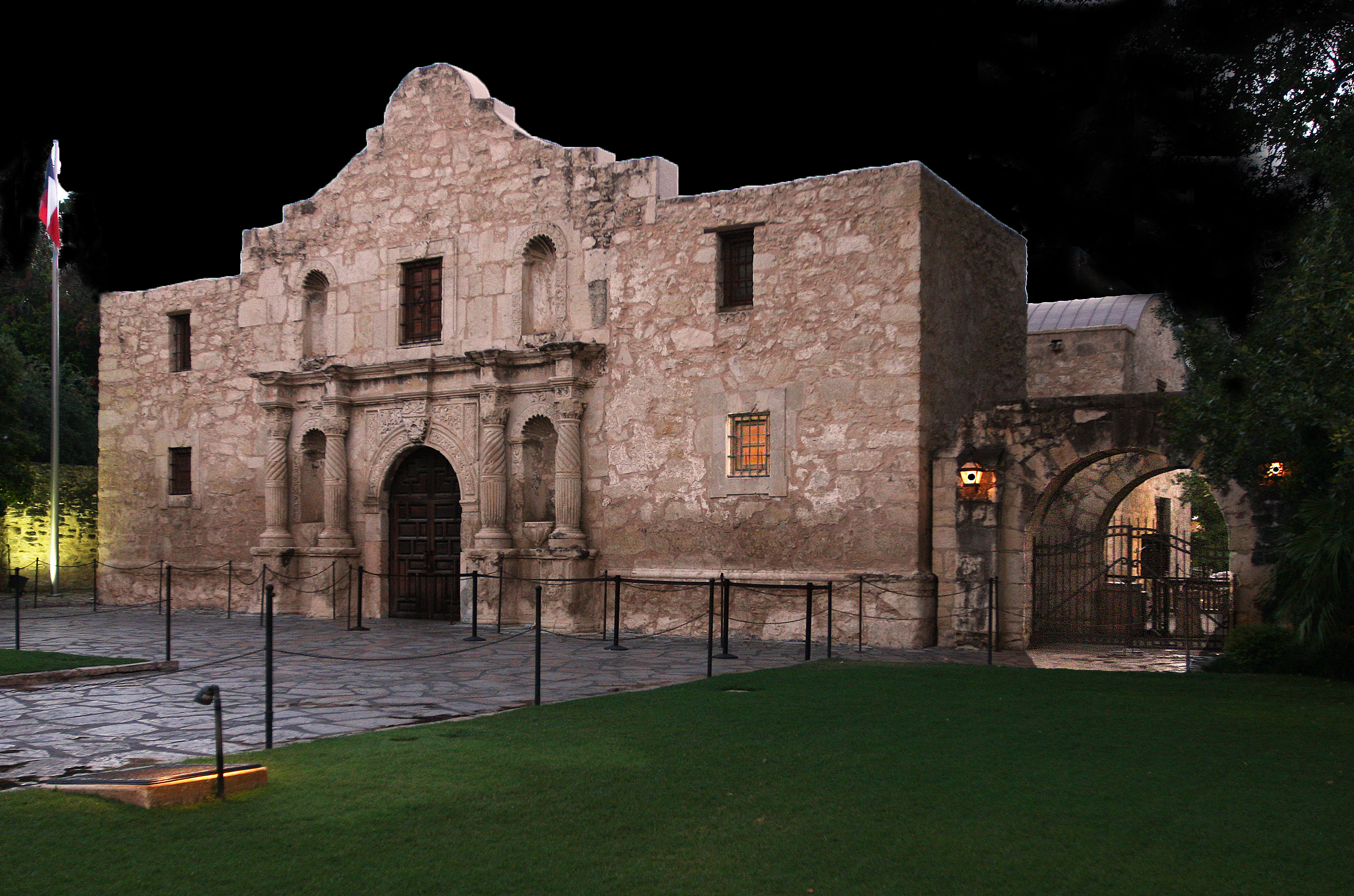 The Alamo (7673891696)