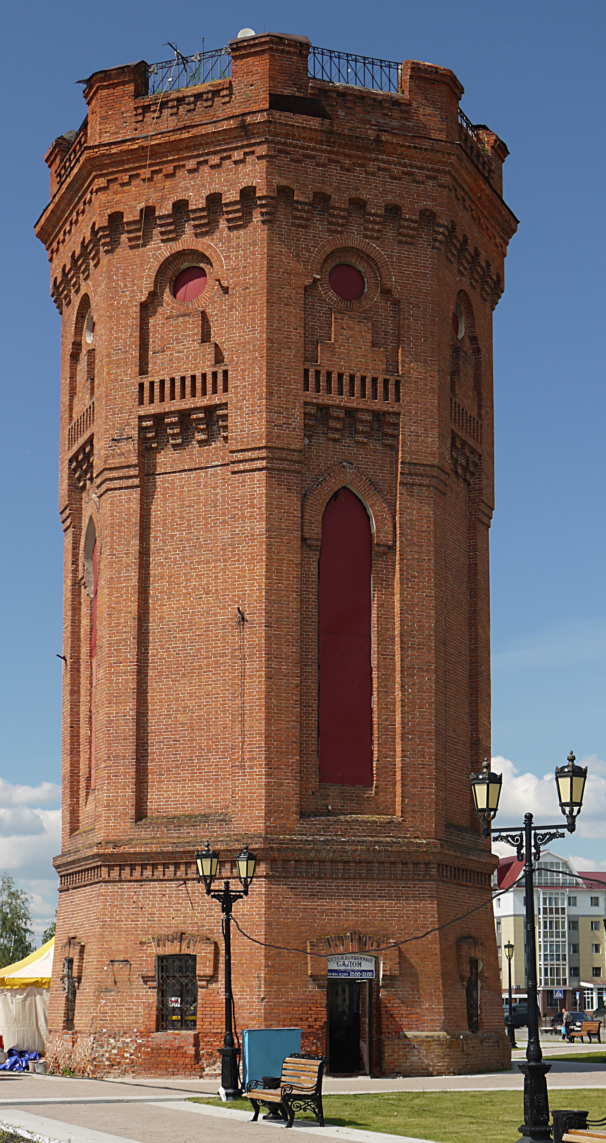 The water tower on Remezov Square1
