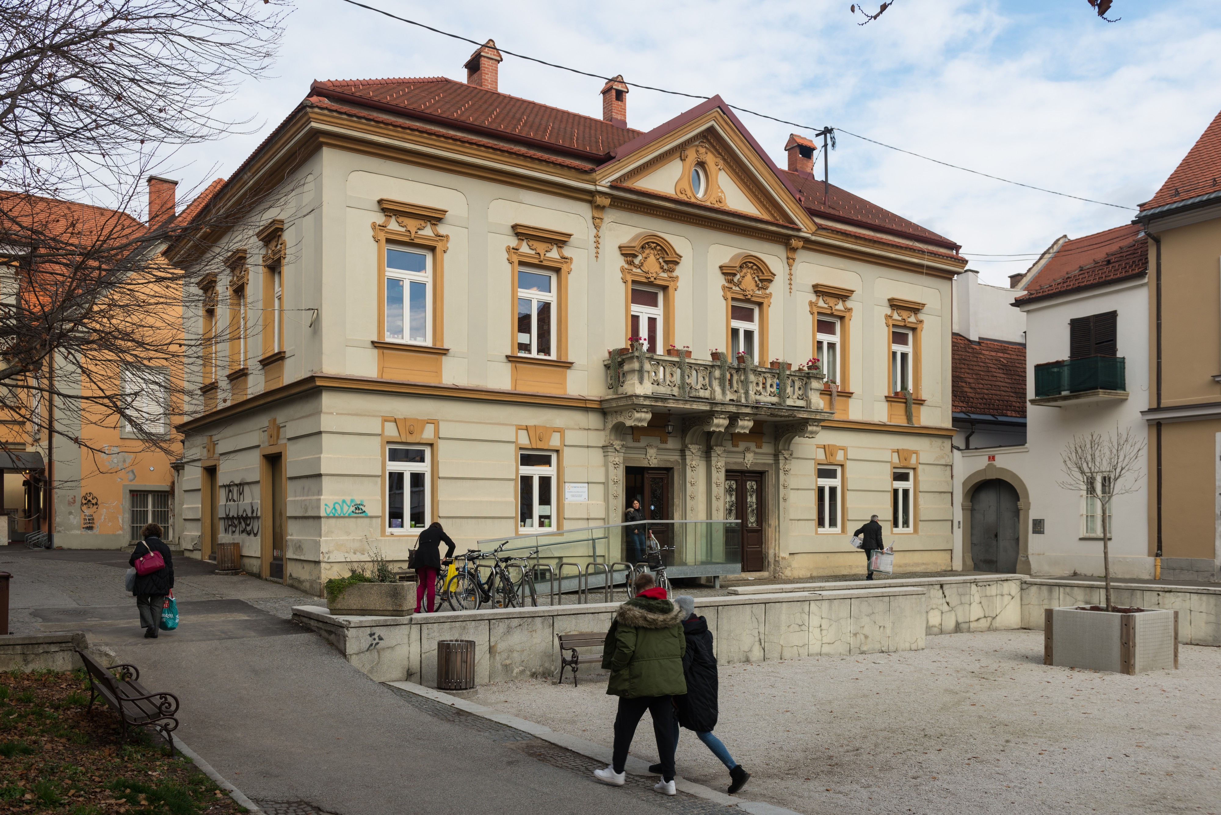 15-11-25-Maribor Innenstadt-RalfR-WMA 4267