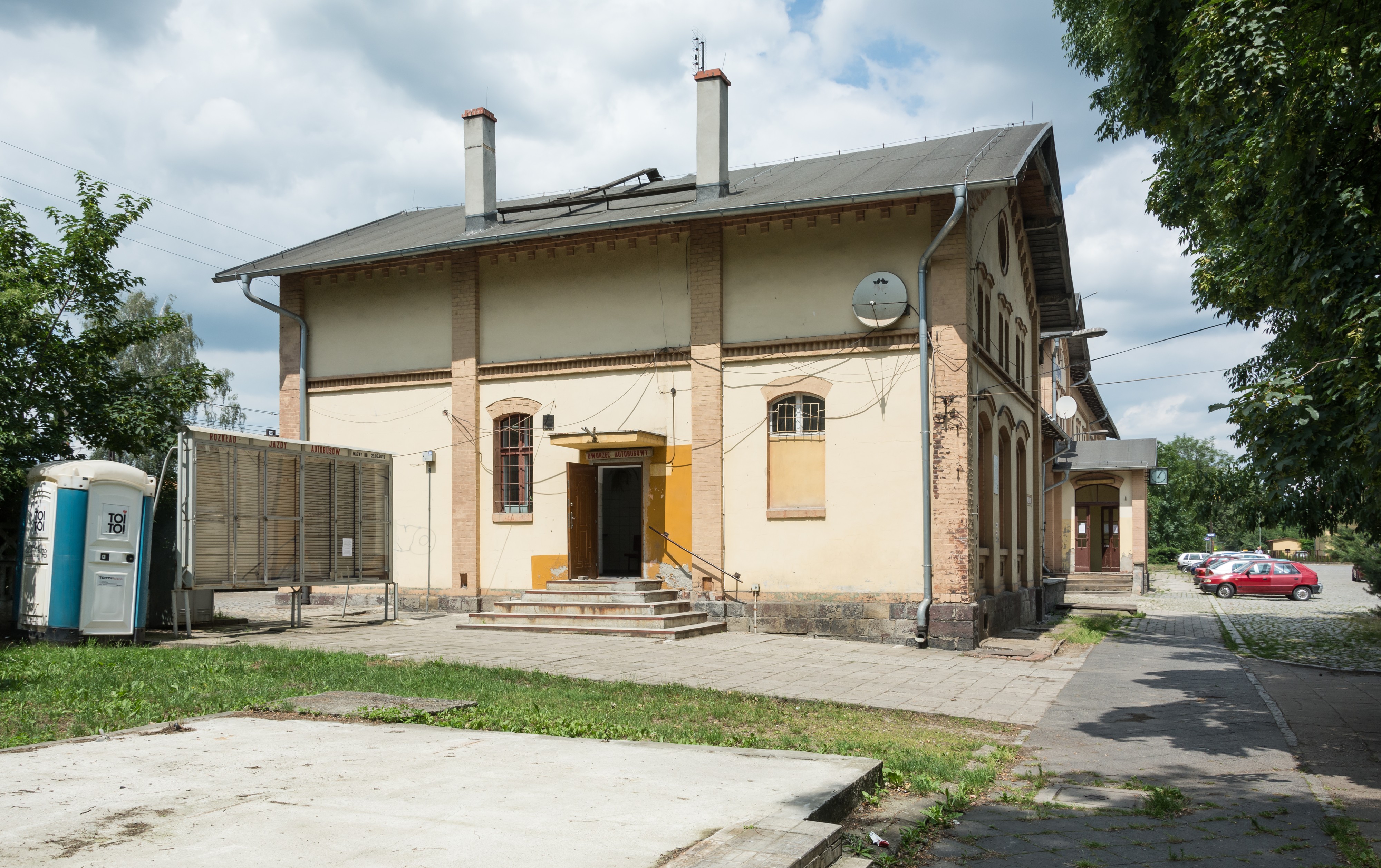 2016 Budynek dworca autobusowego w Strzelinie