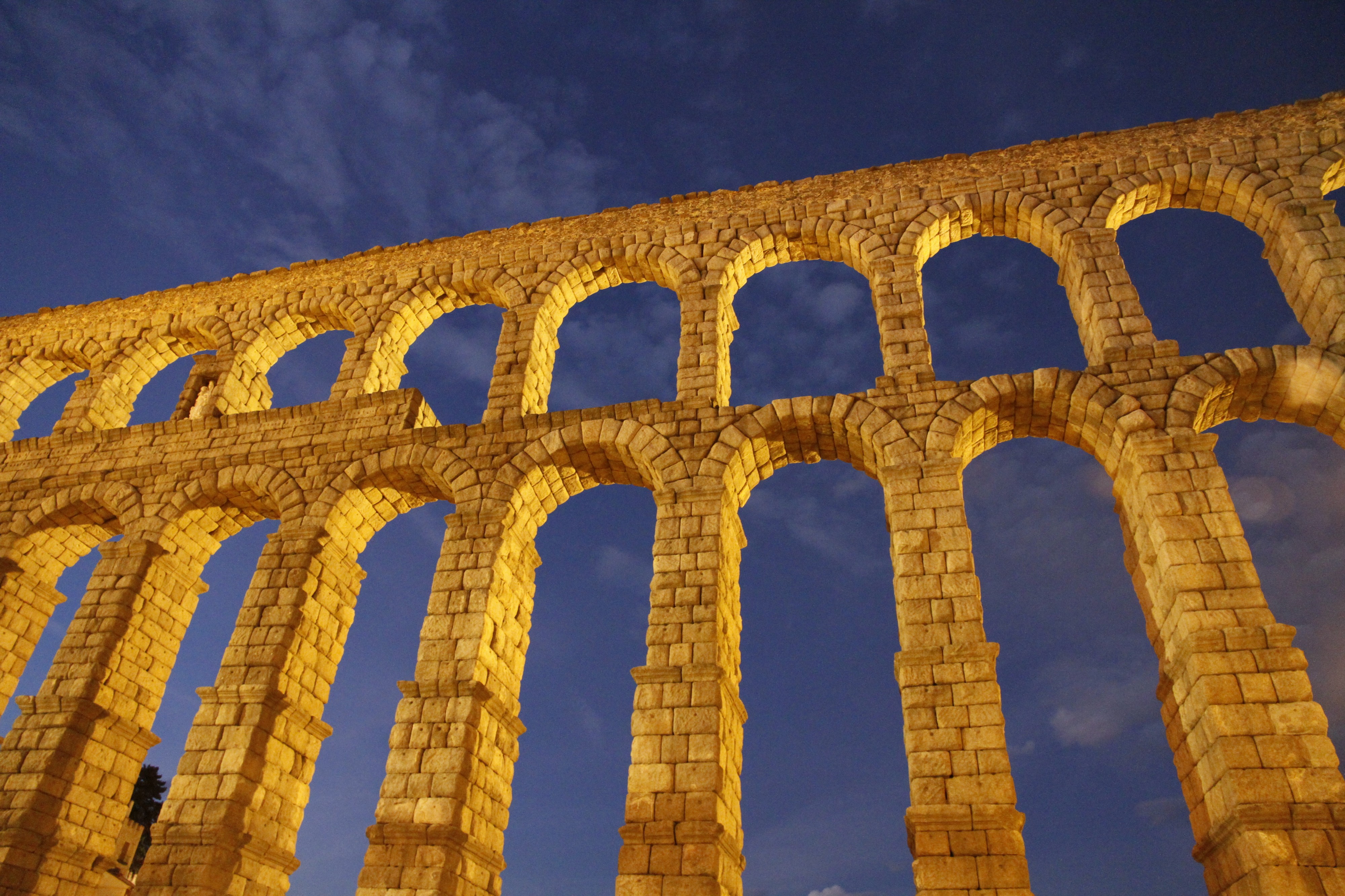 Acueducto de Segovia 02