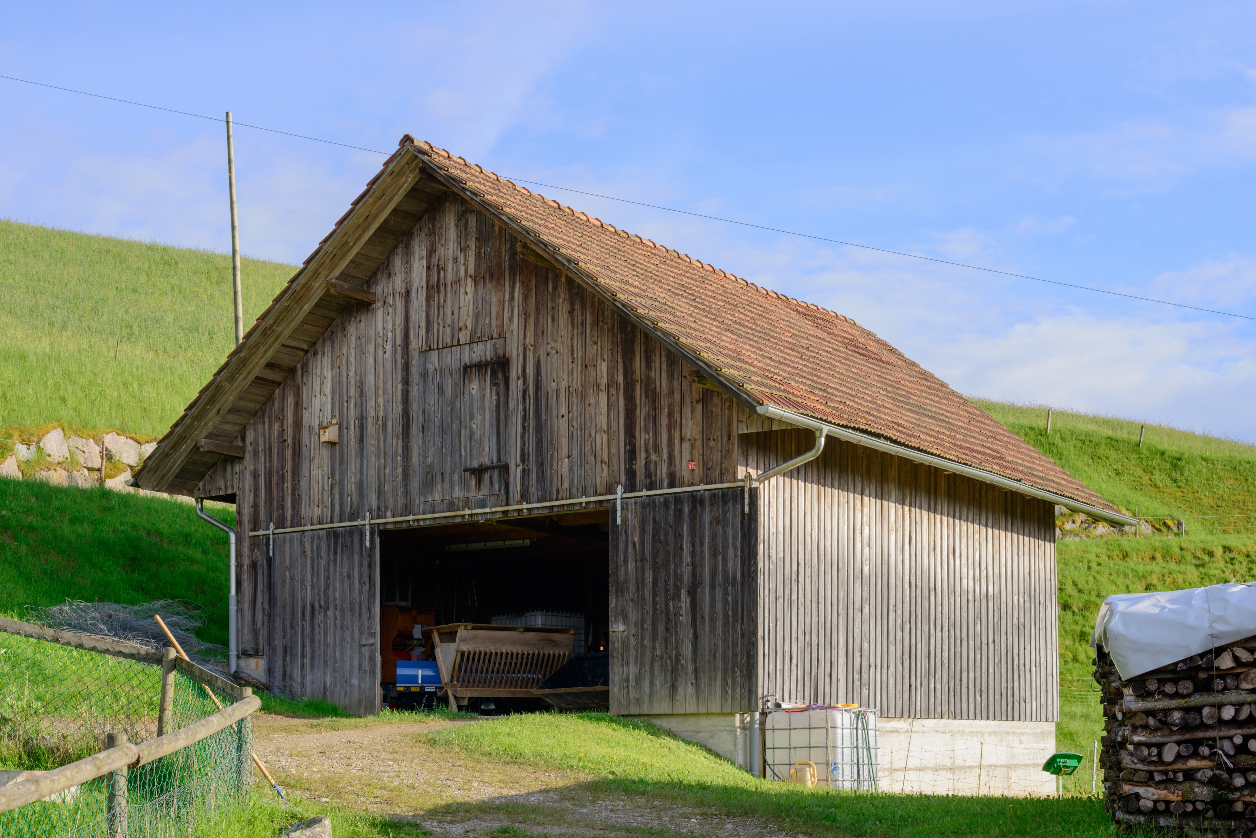 Barn near farm house at Hergiswil near Willisau - Lucerne - Switzerland - 01