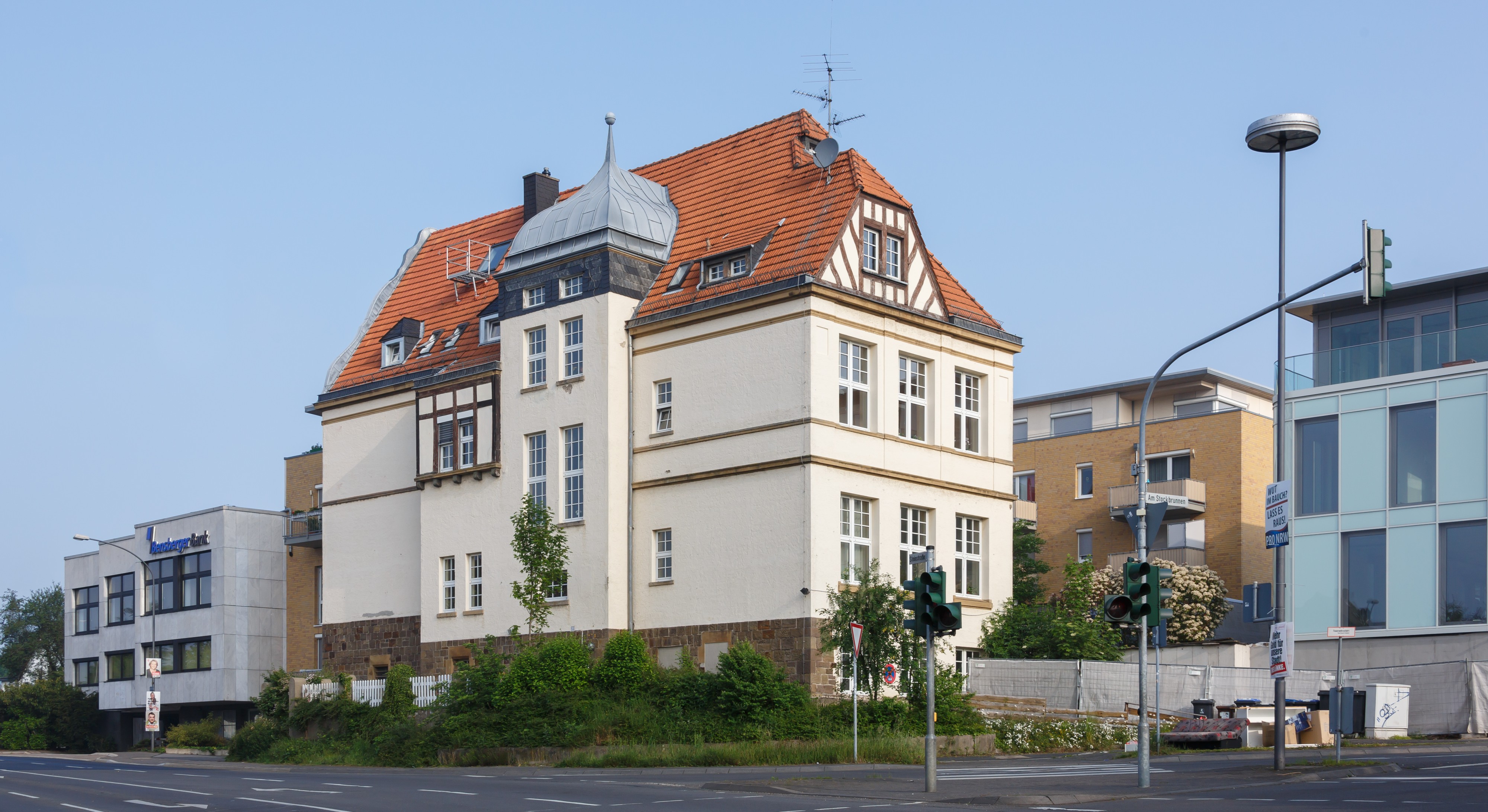 Bensberg Germany -Building-Corner- Steinstrasse-Am-Stockbrunnen-02