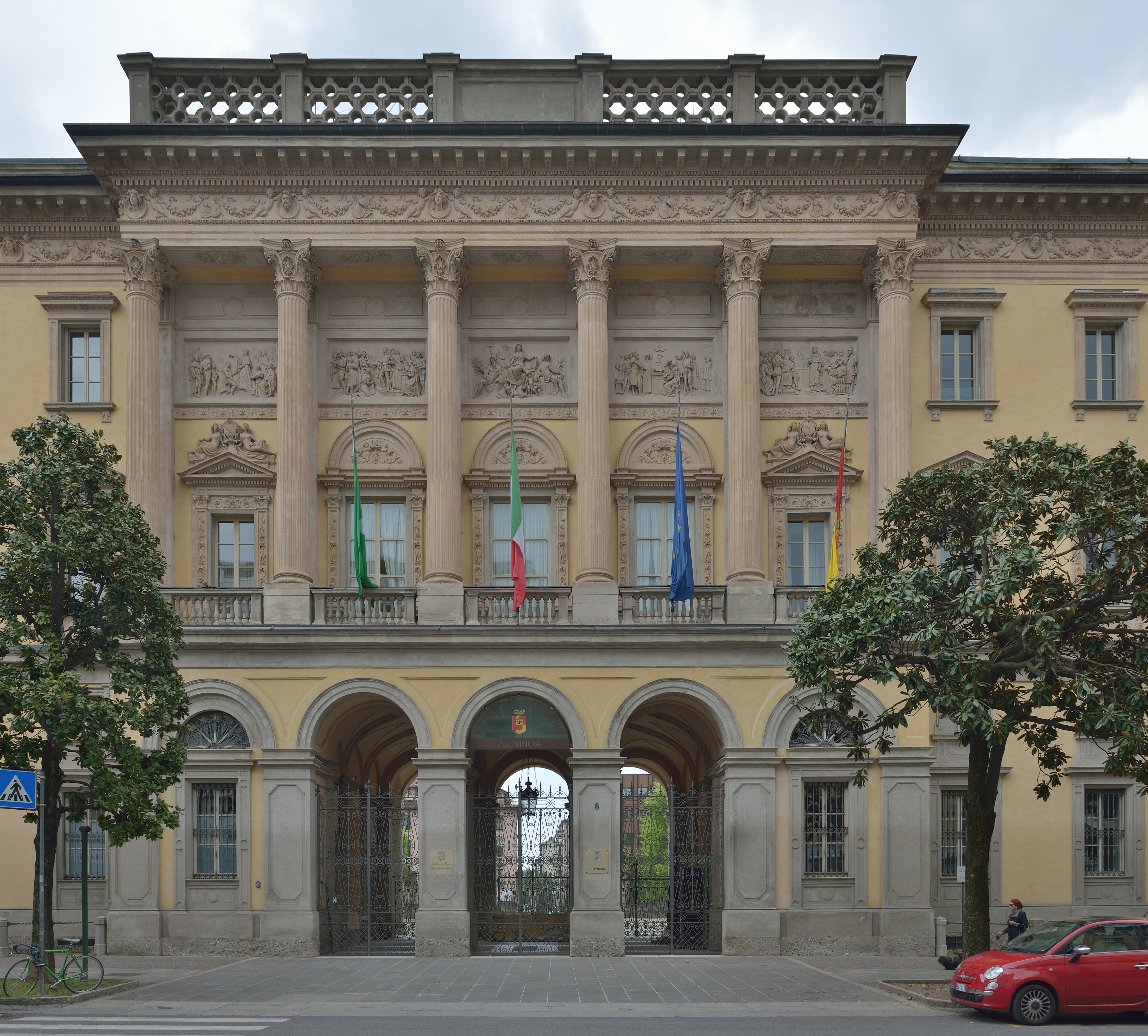 Bergamo Palazzo Provincia
