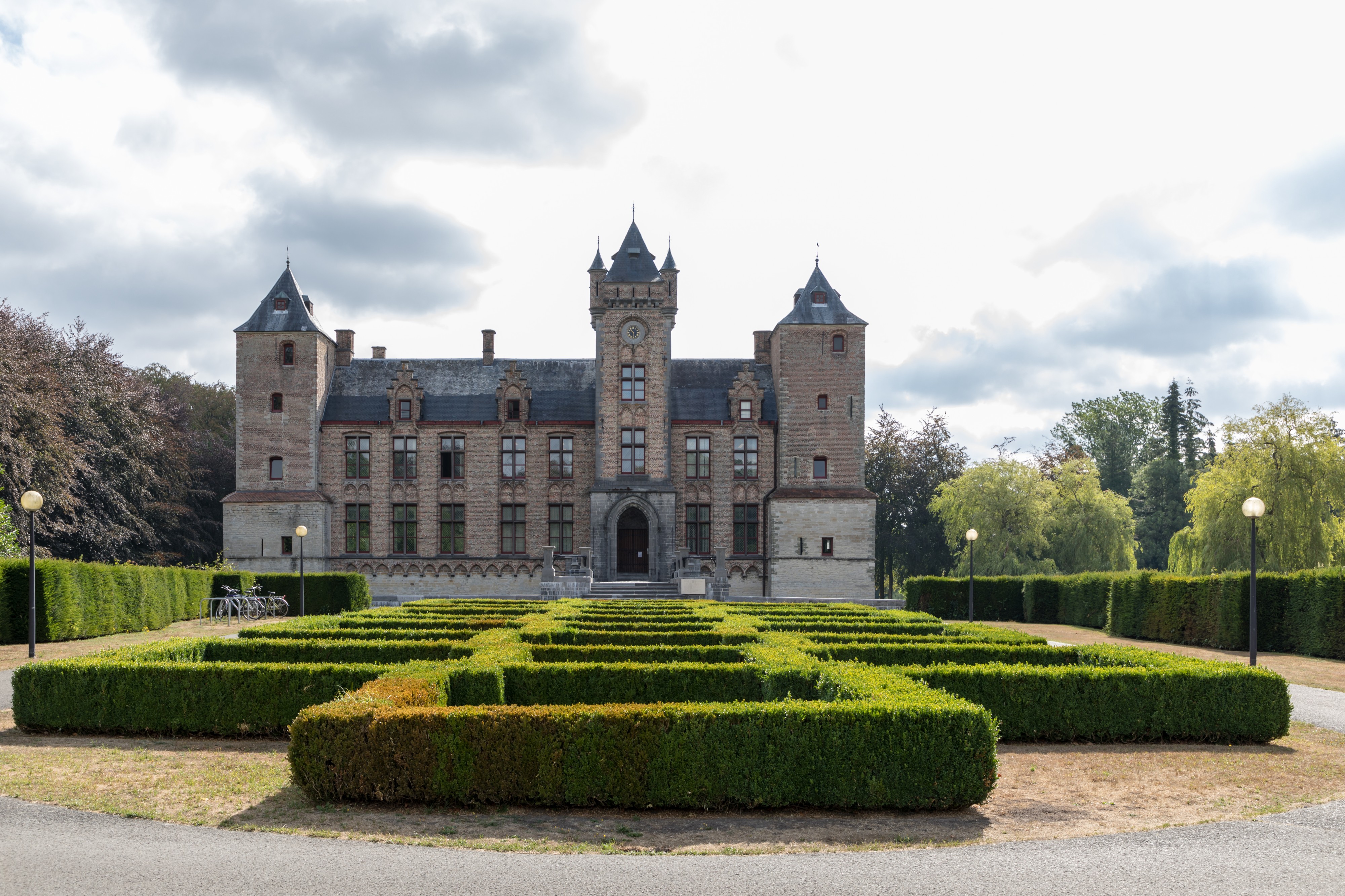 Brügge (B), Burg Tillegem -- 2018 -- 8521
