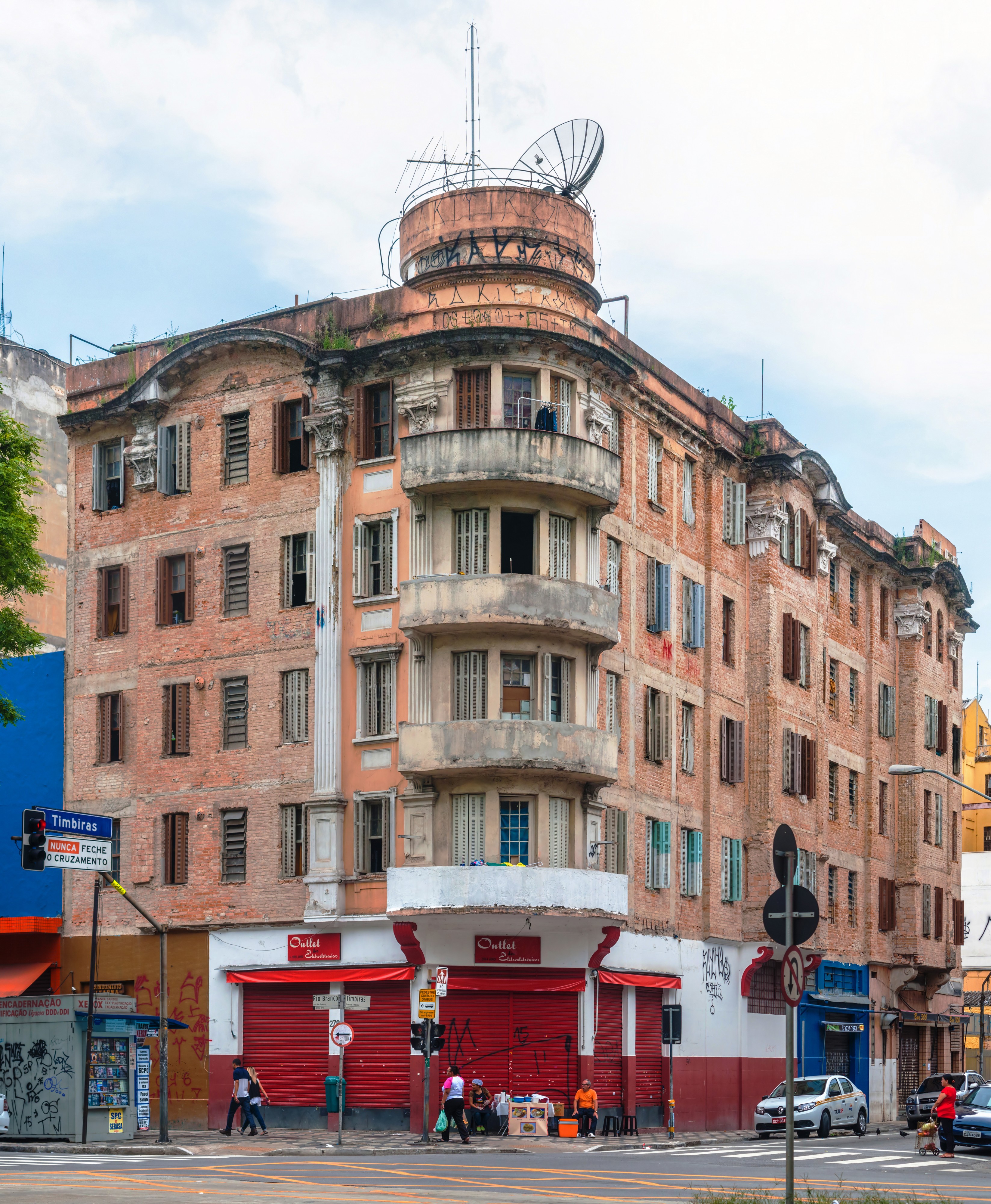 Building in São Paulo downtown, Brazil 01