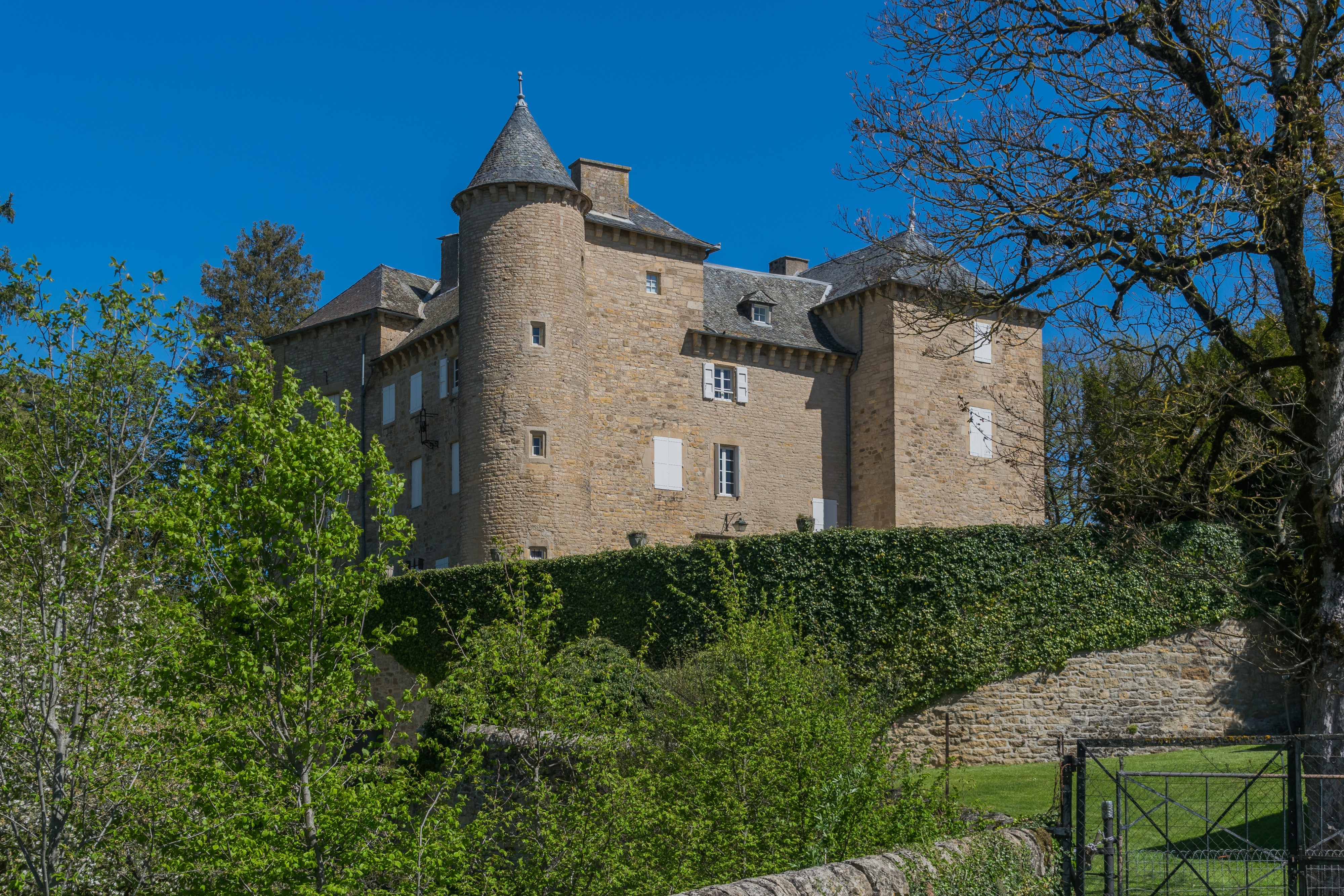 Castle Lugans 01