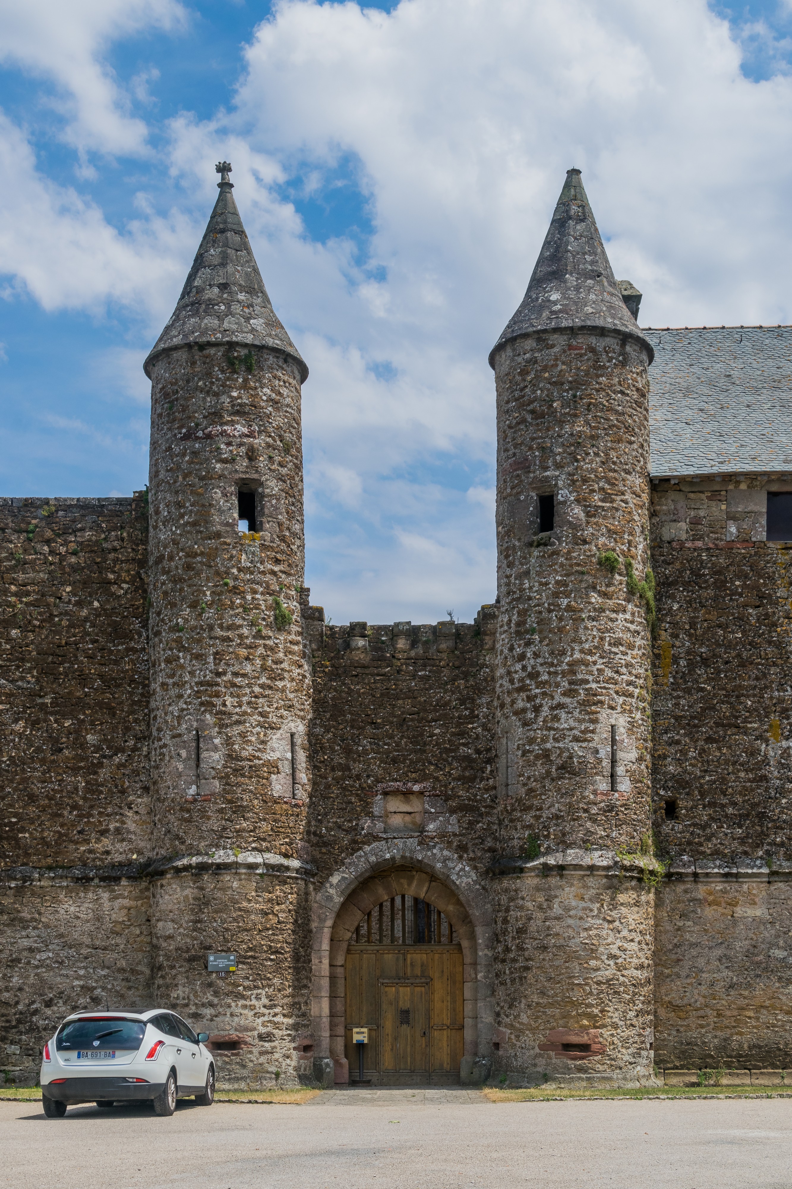 Castle of Onet-le-Chateau 21