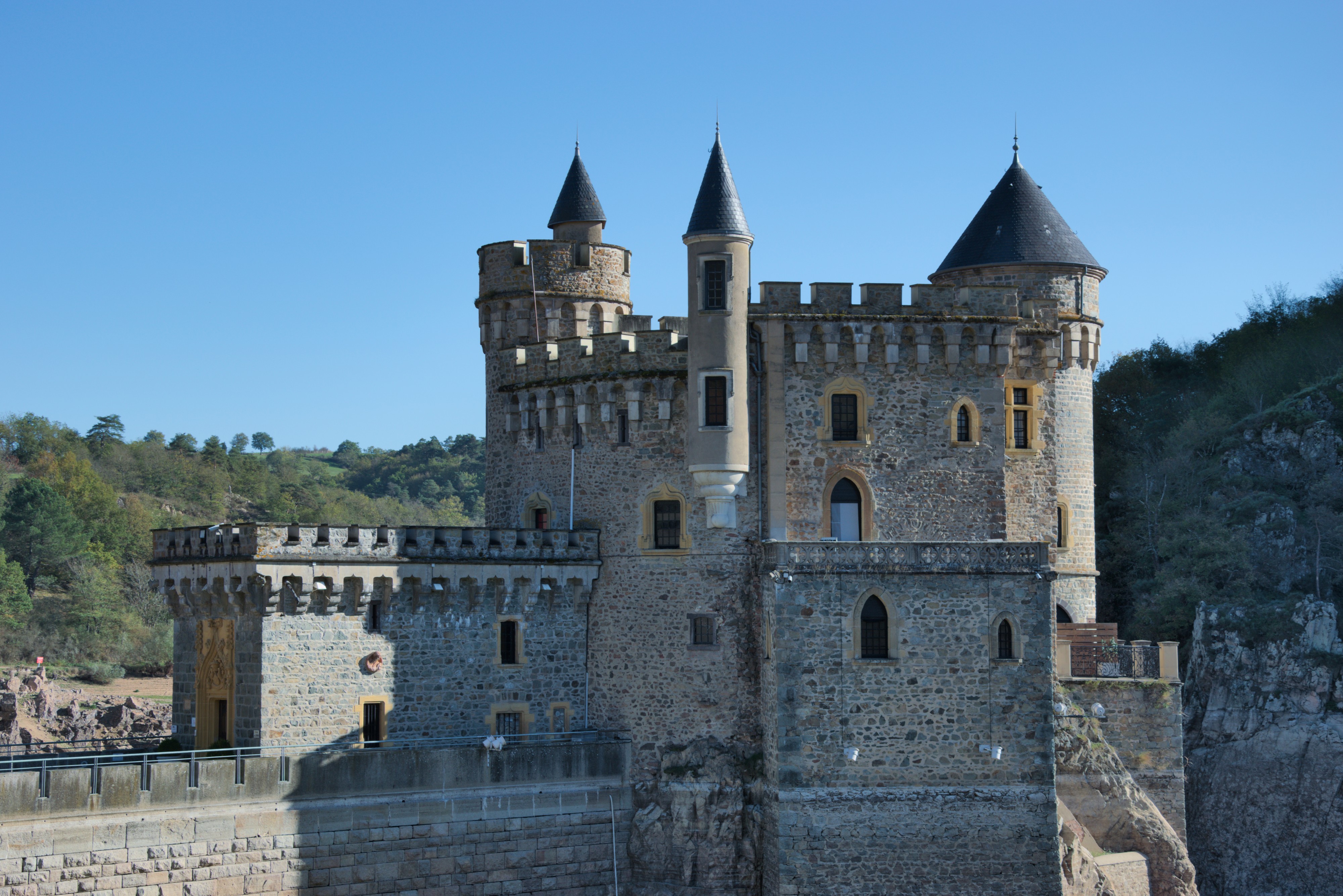 Château de La Roche (Saint-Priest-la-Roche) (2)