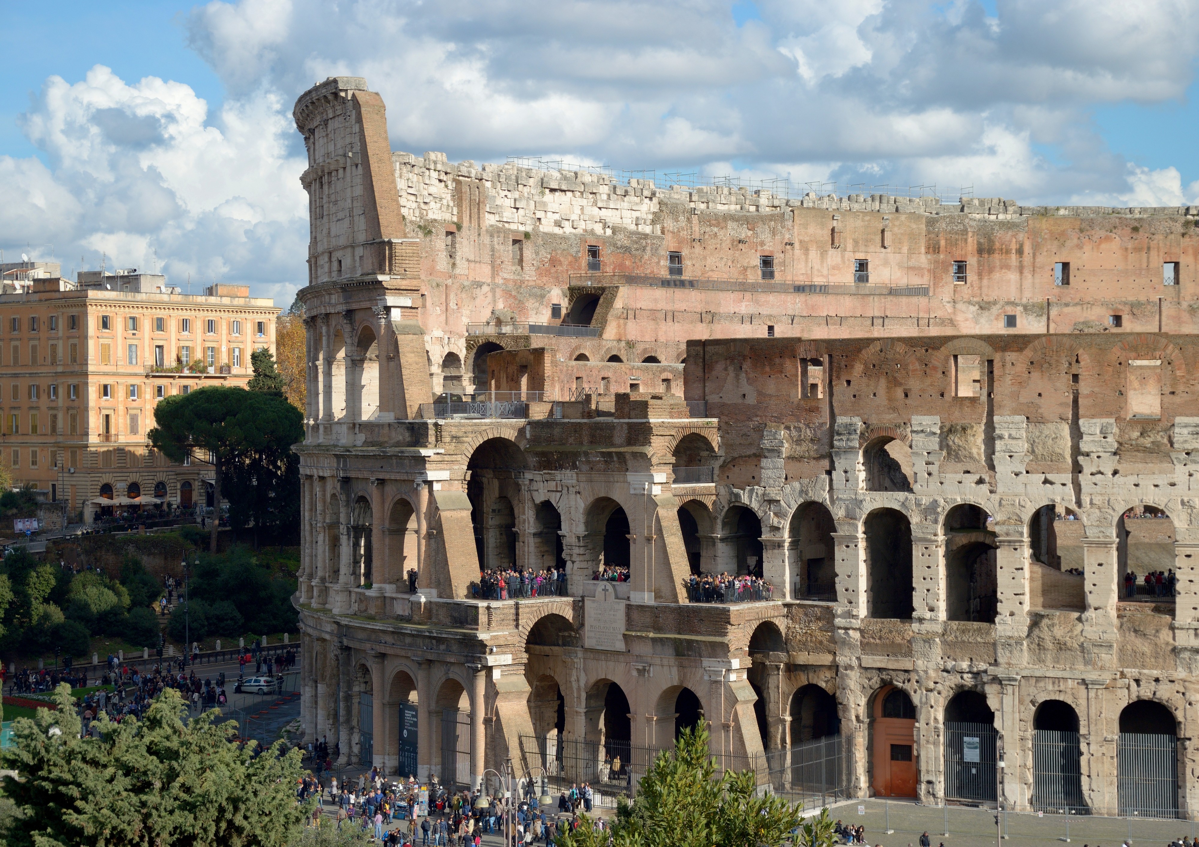 Colosseum lateral view
