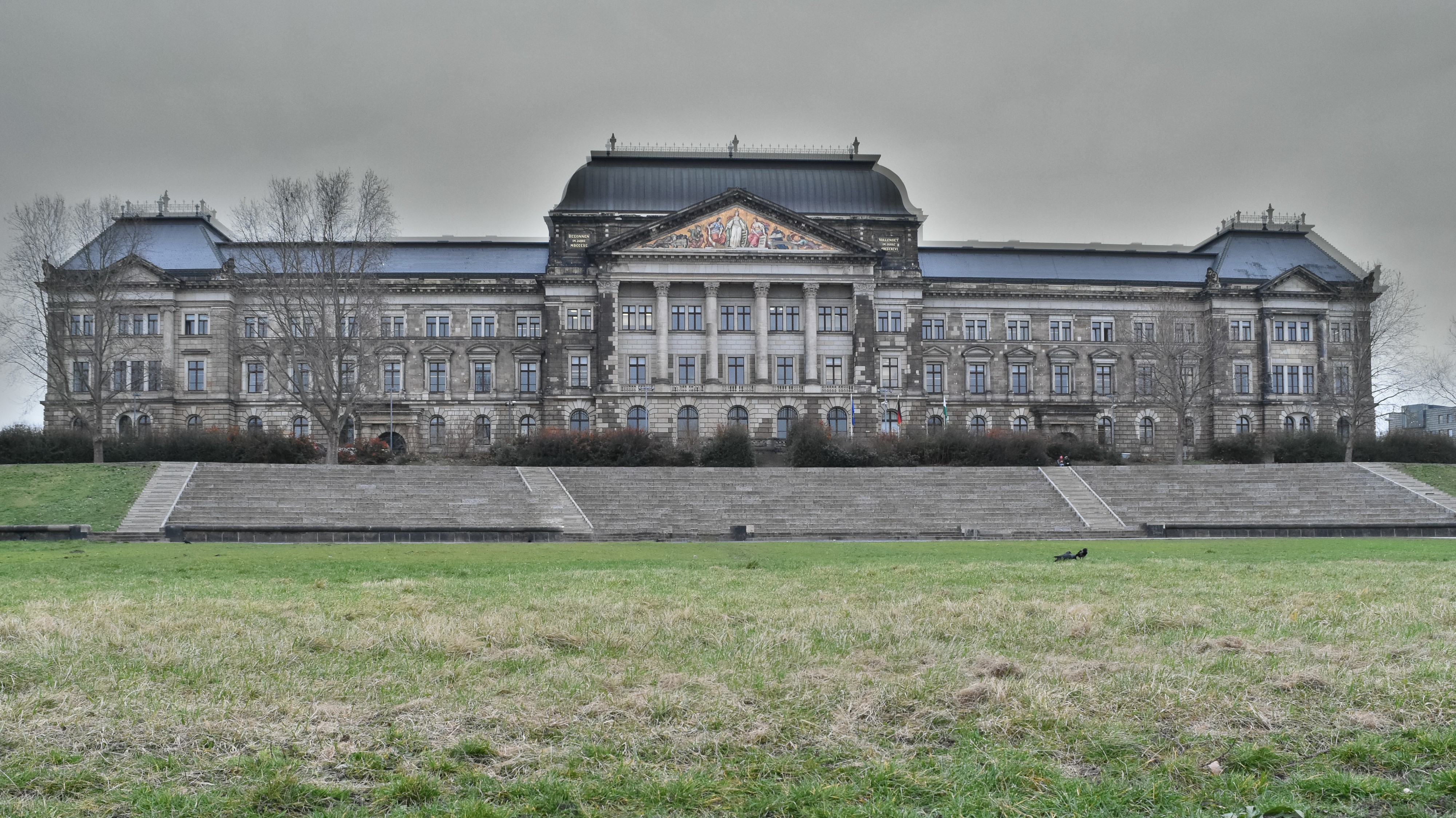 Dreden hdr (25248243206)