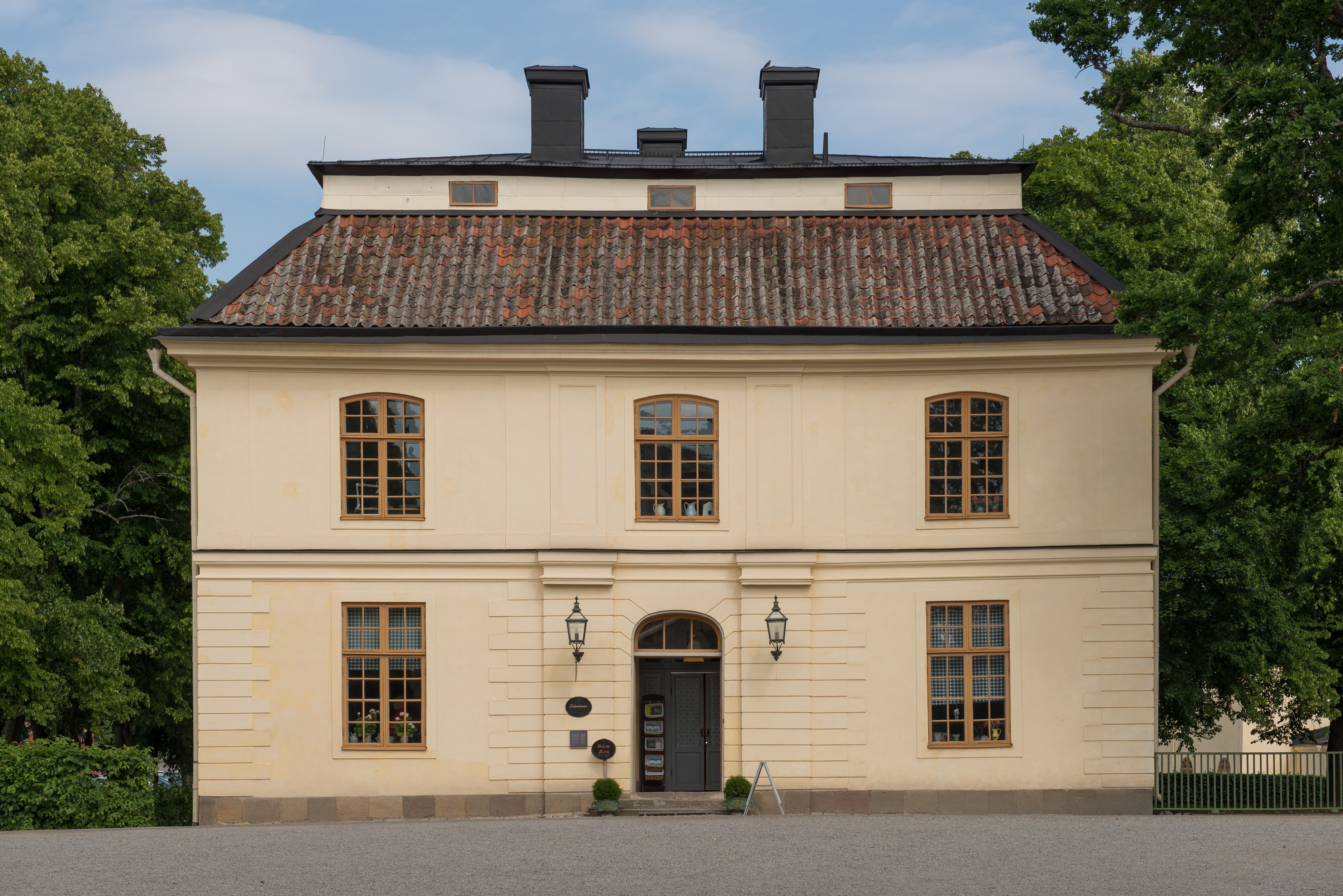 Drottningholm June 2013 05
