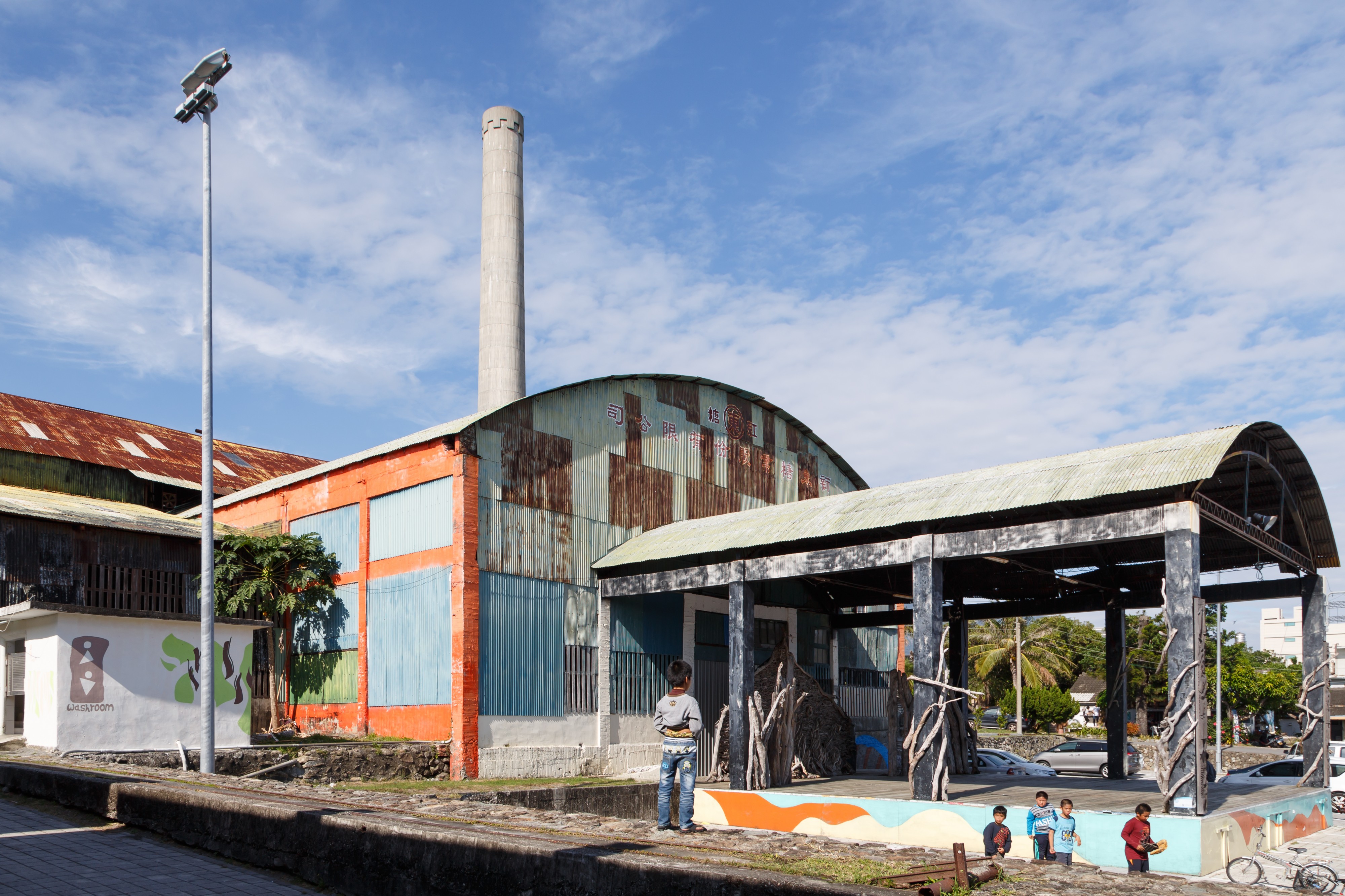 Dulan Taiwan Sugar-Factory-01