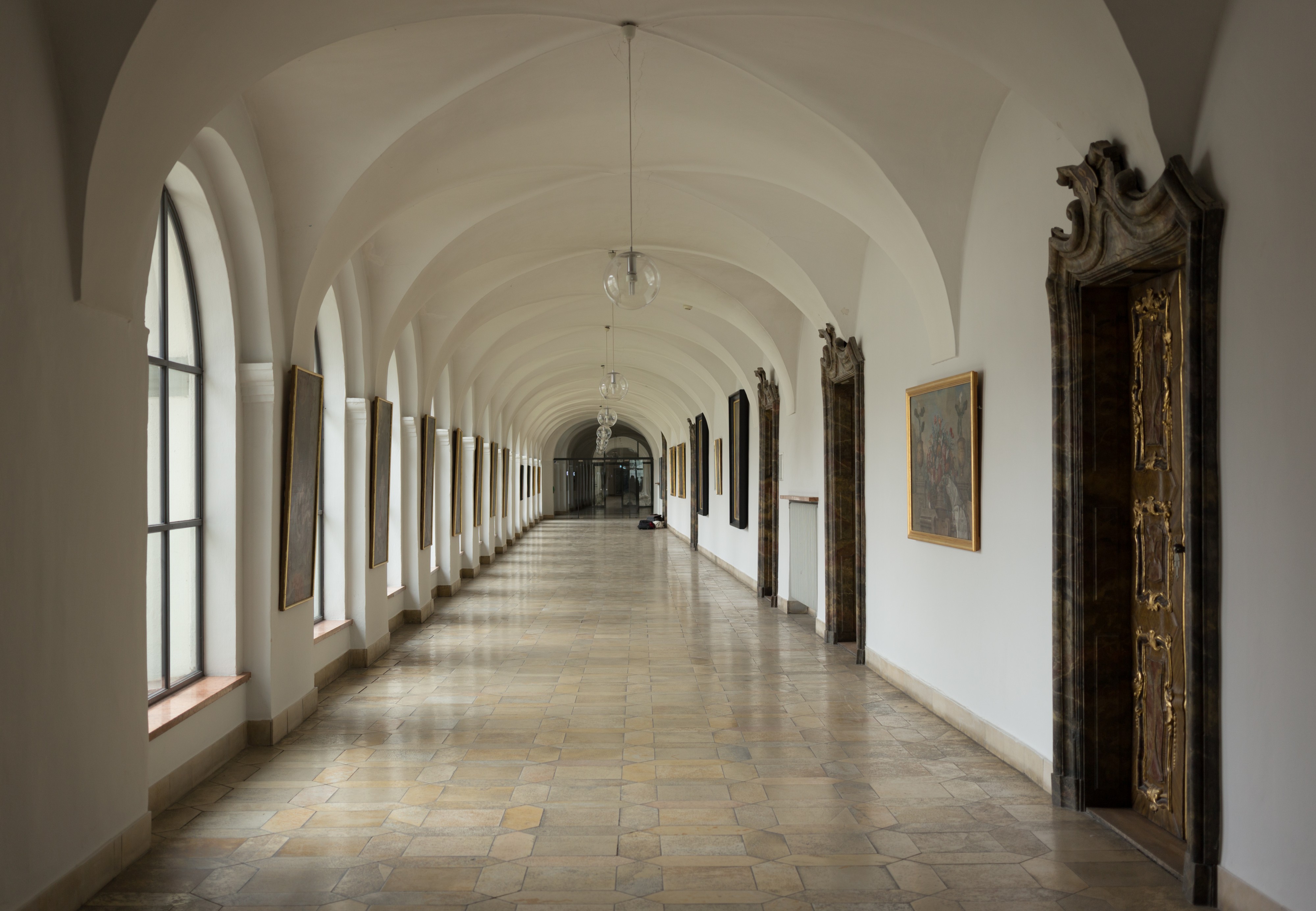 Fürstäbtliche Residenz - Hallway