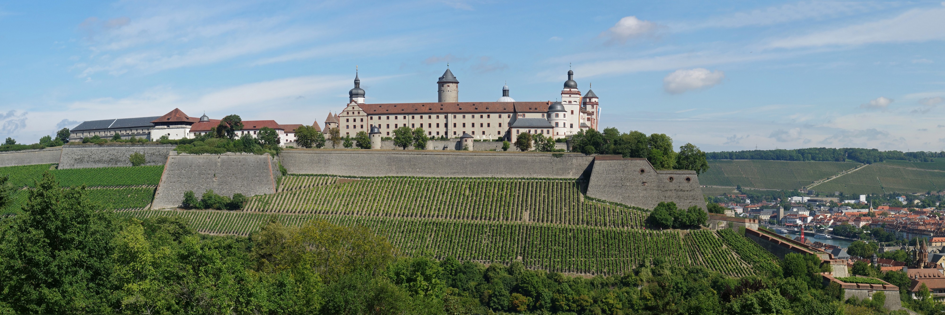Festung Marienberg, 7