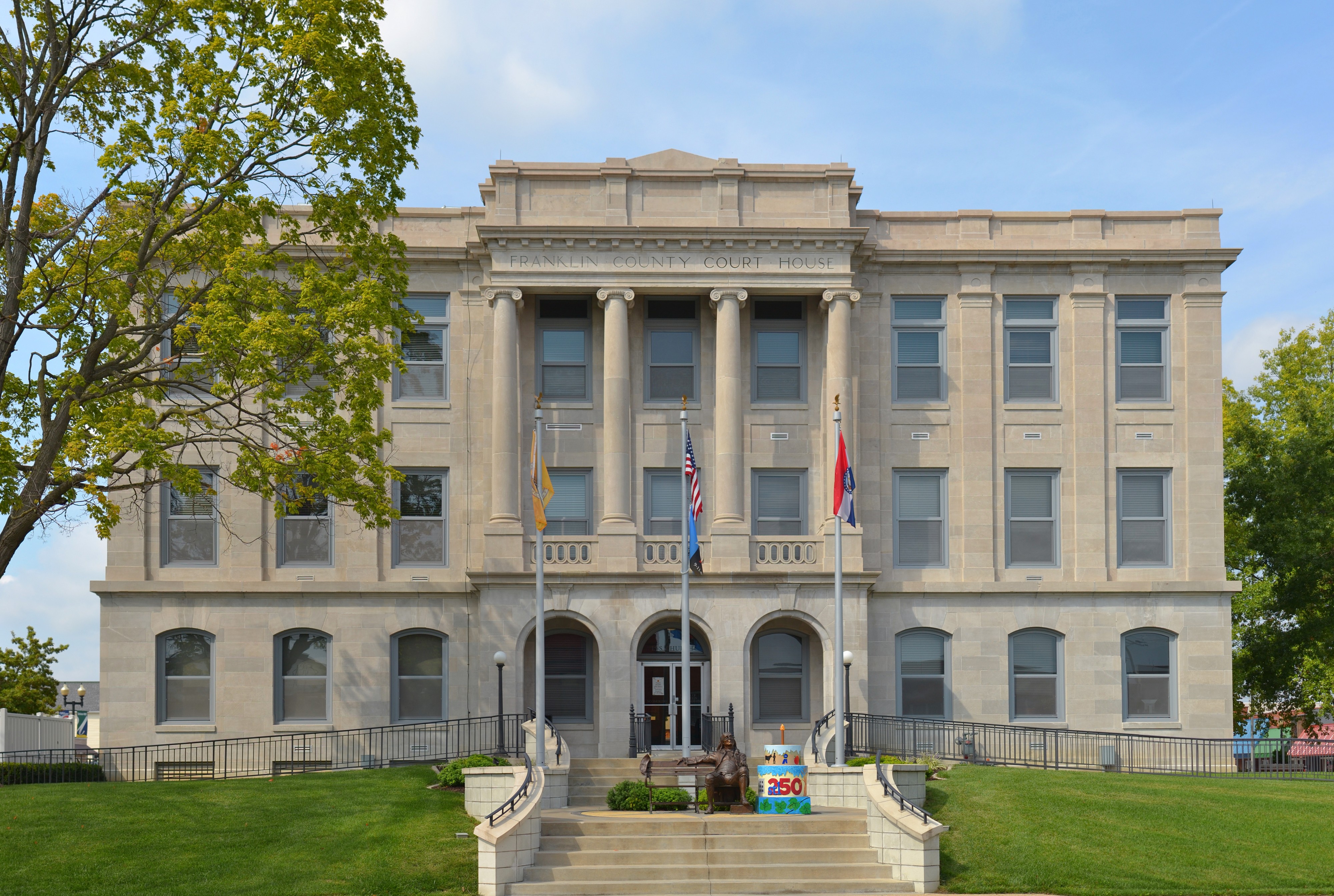 Franklin County MO Courthouse 20140920 pano1