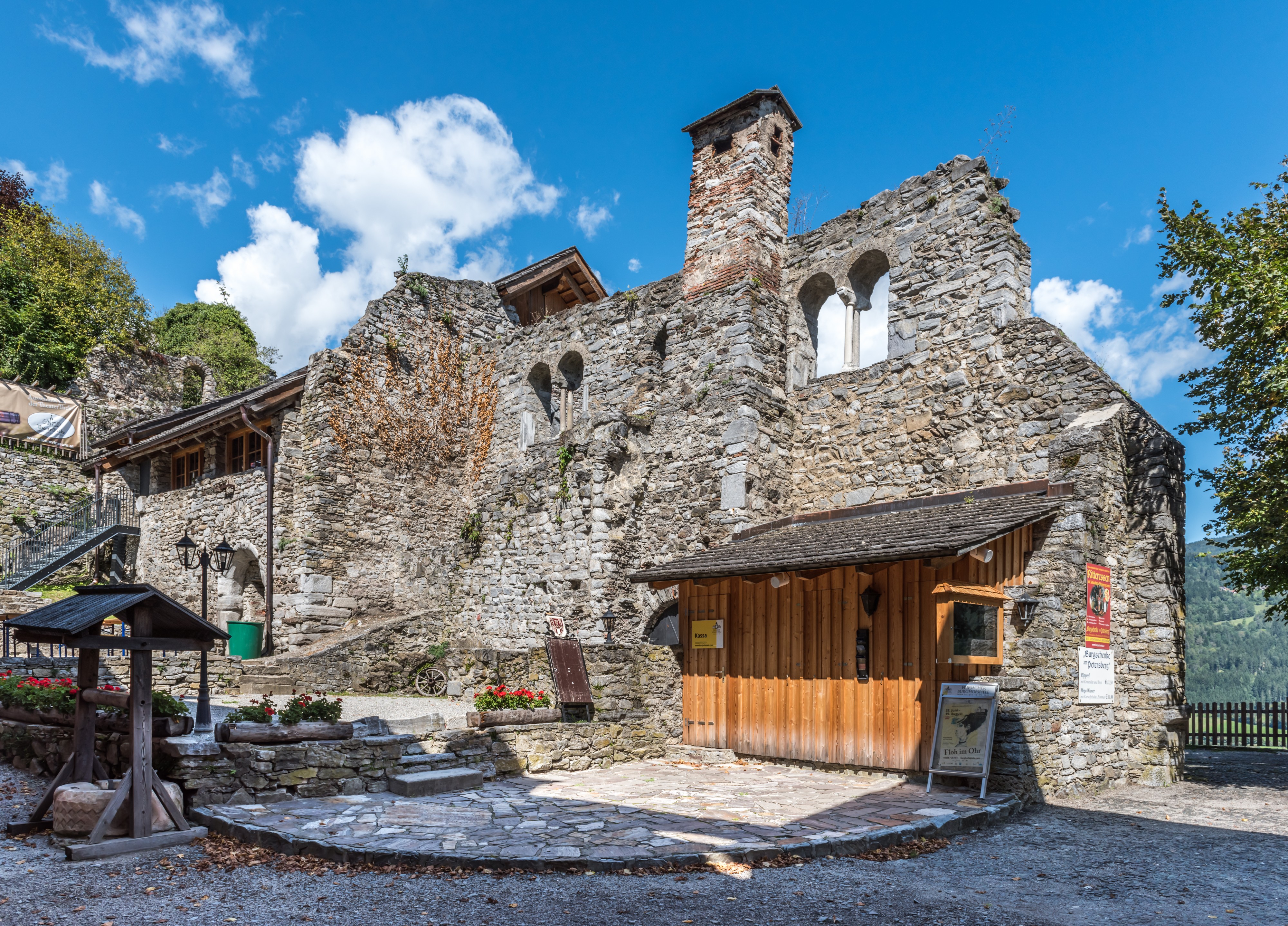 Friesach Petersberg Burg SO-Ansicht 04092017 0635