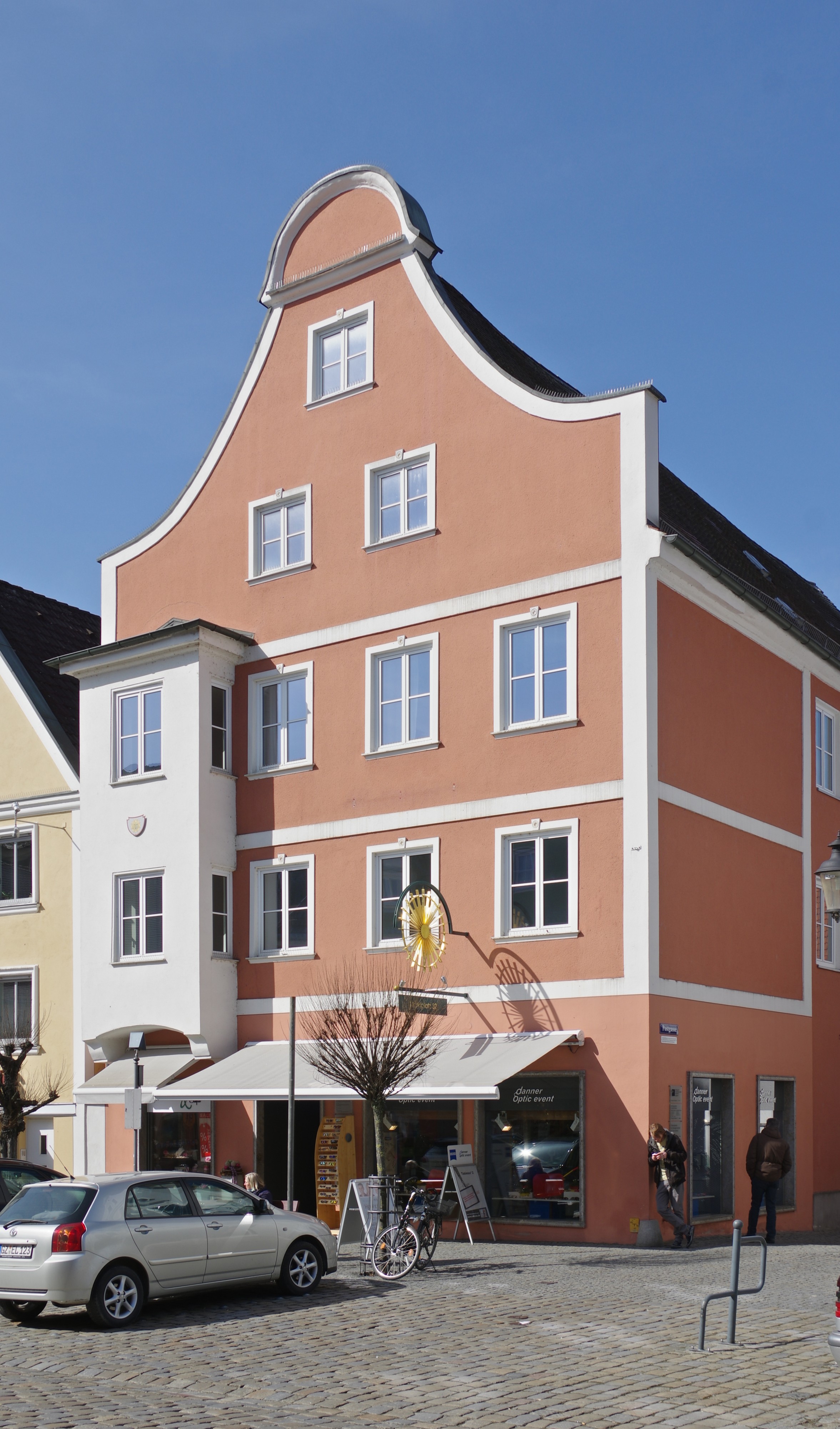 Günzburg Marktplatz 32 BW 2017-03-13 14-02-00
