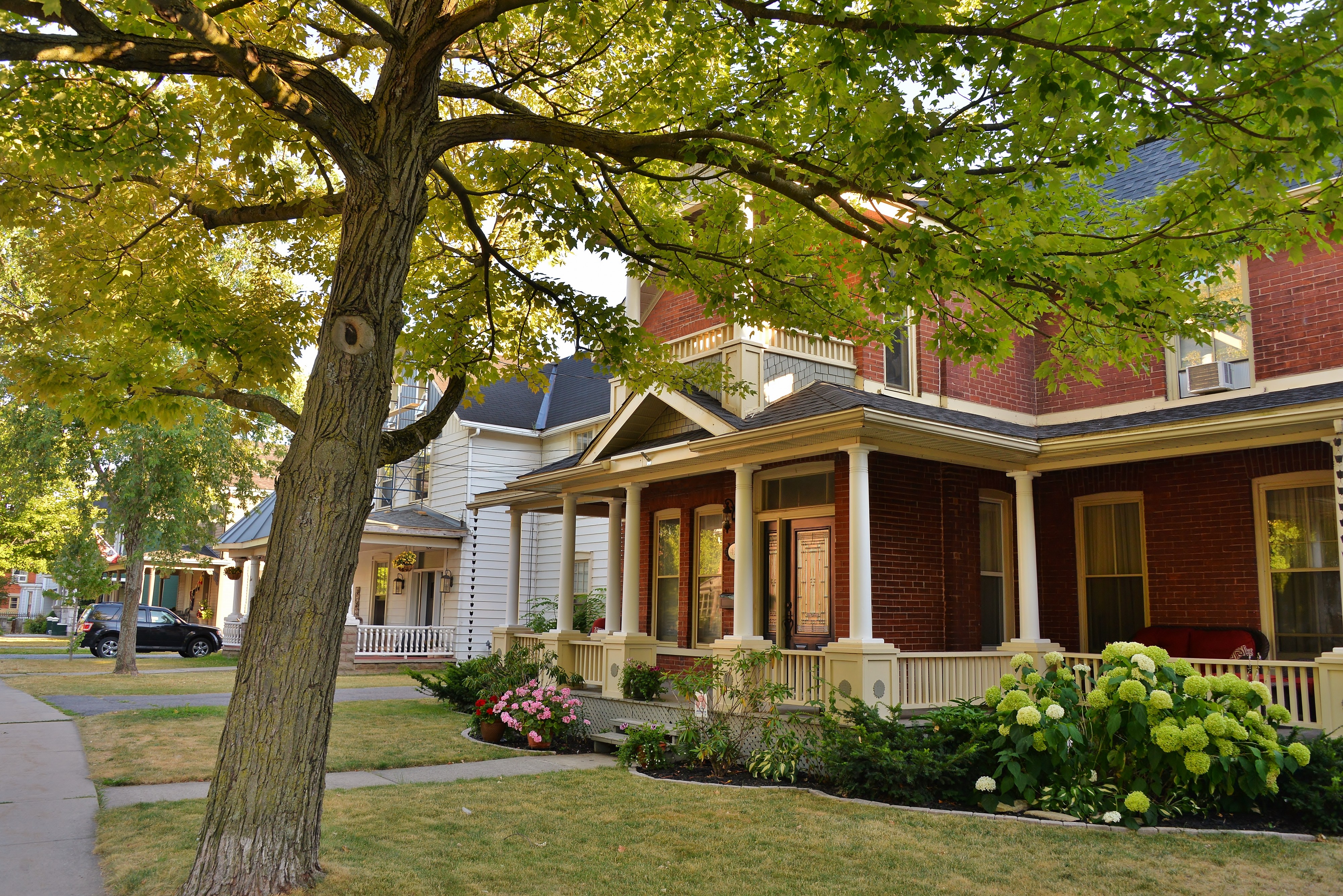 Gananoque 420 Stone St S