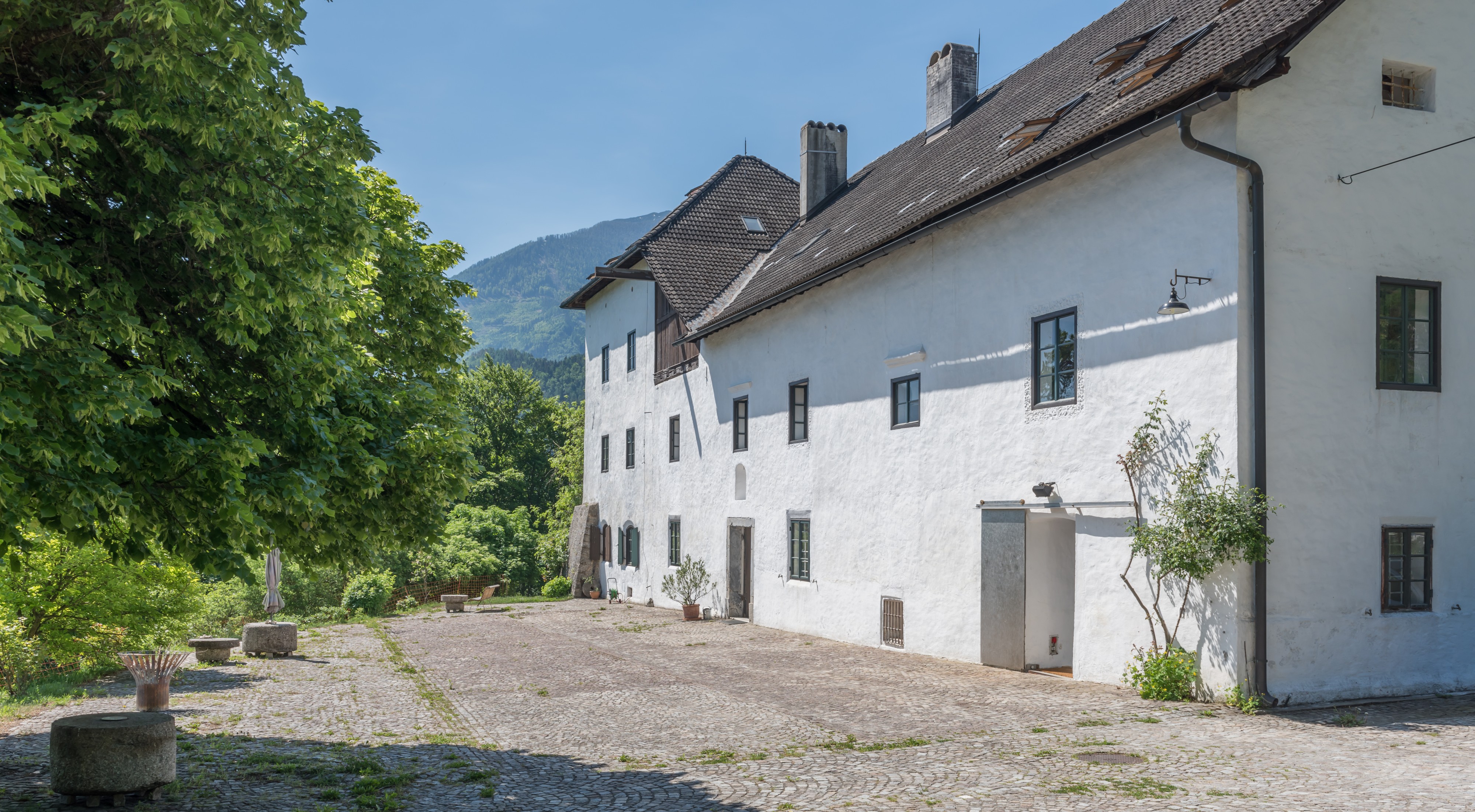 Grafenstein Saager 1 Schloss 12052015 3585