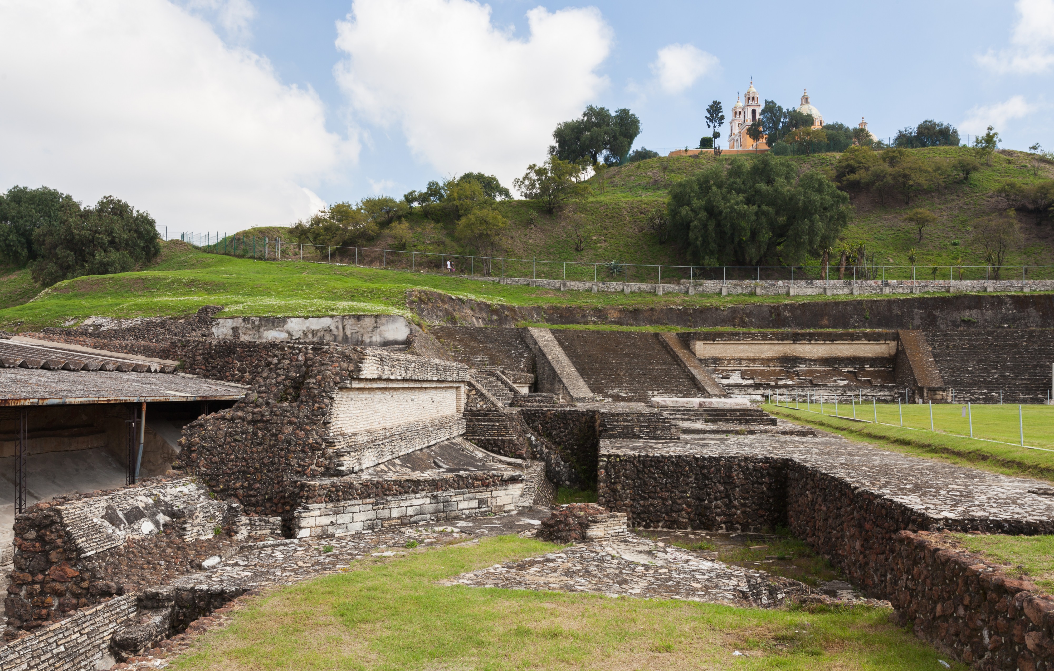 Gran Pirámide de Cholula, Puebla, México, 2013-10-12, DD 10