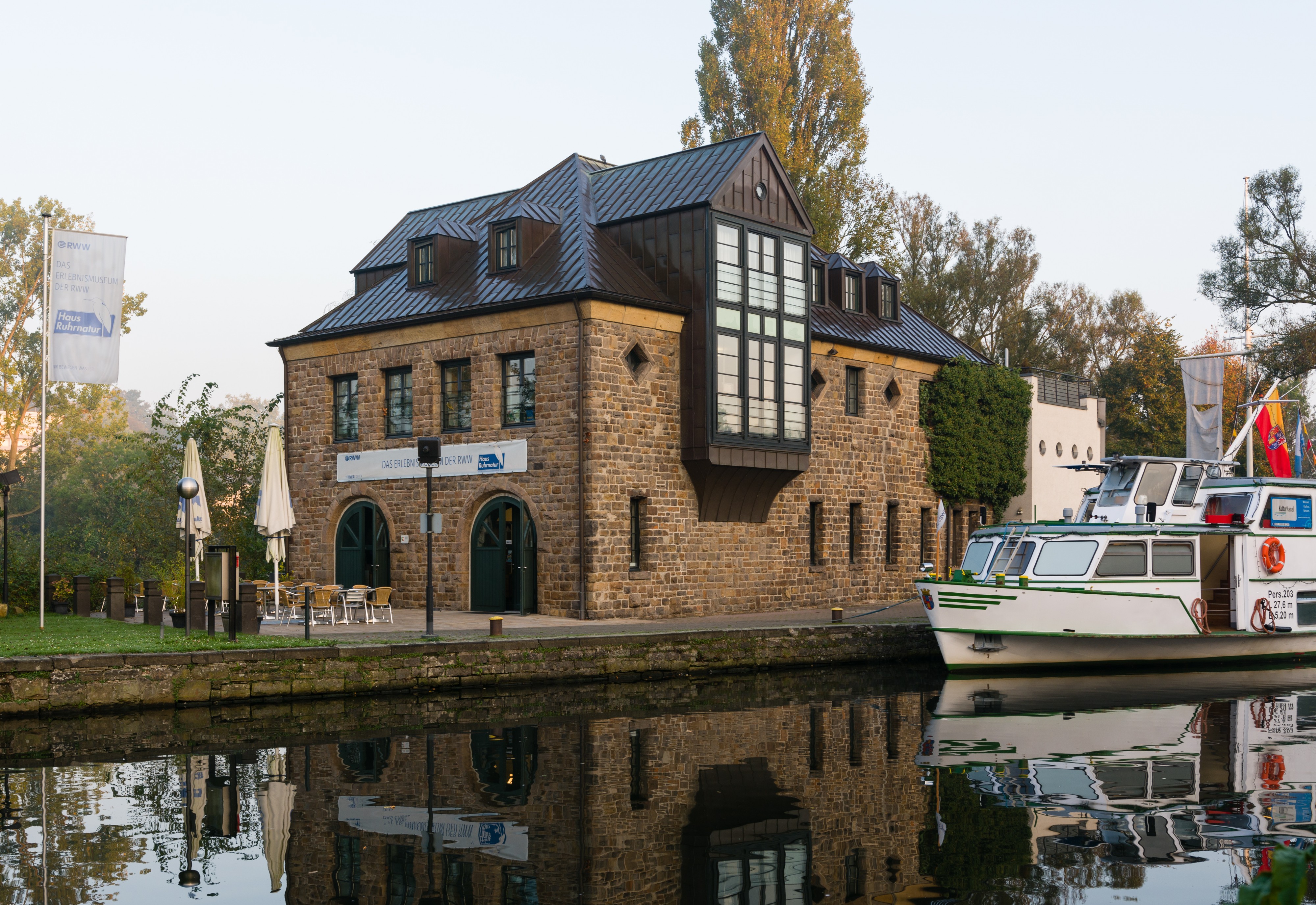 Haus Ruhrnatur am Morgen 01 2014