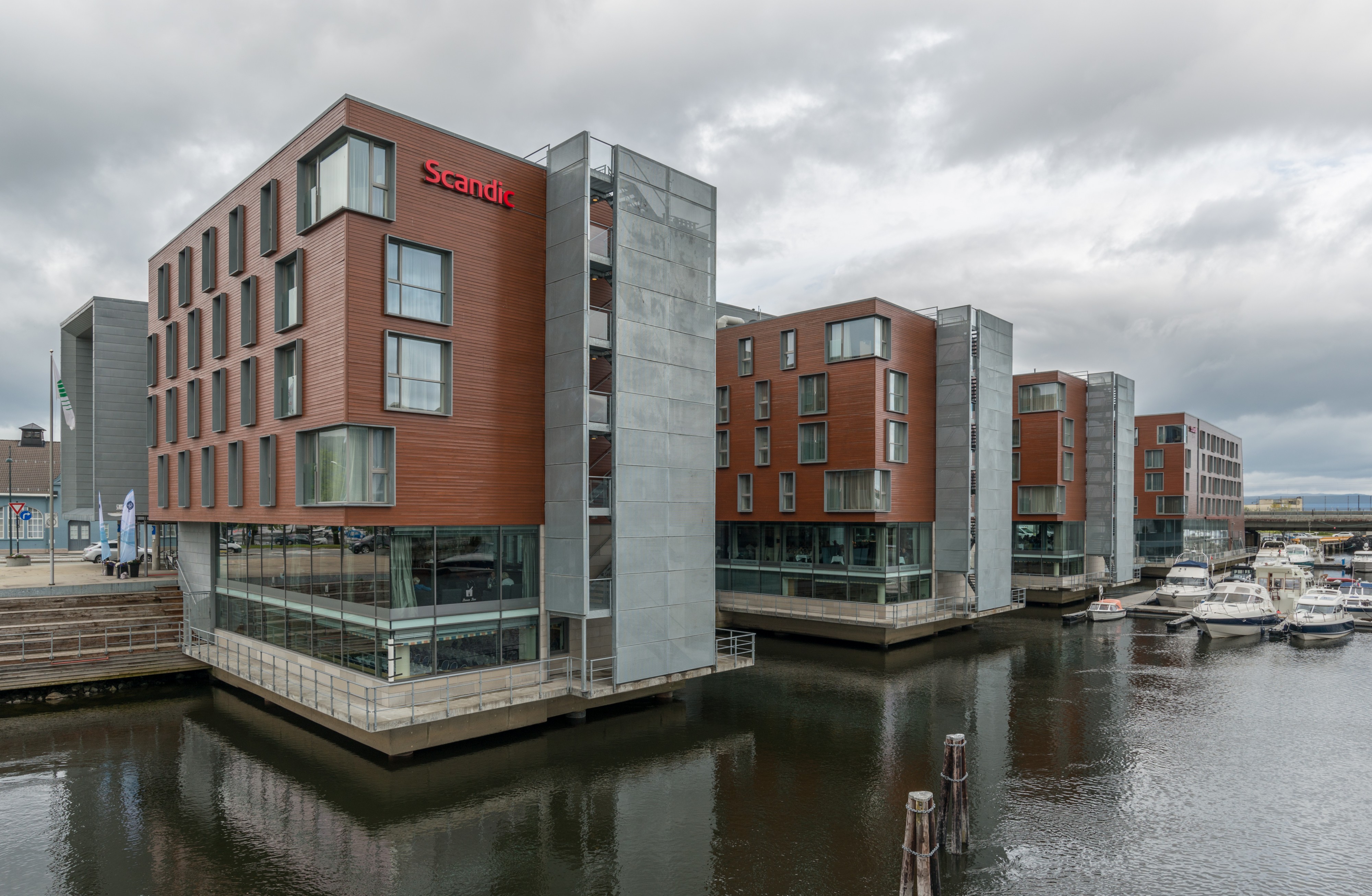 Hotel Scandic Nidelven, Trondheim, Southeast view 20150605 1