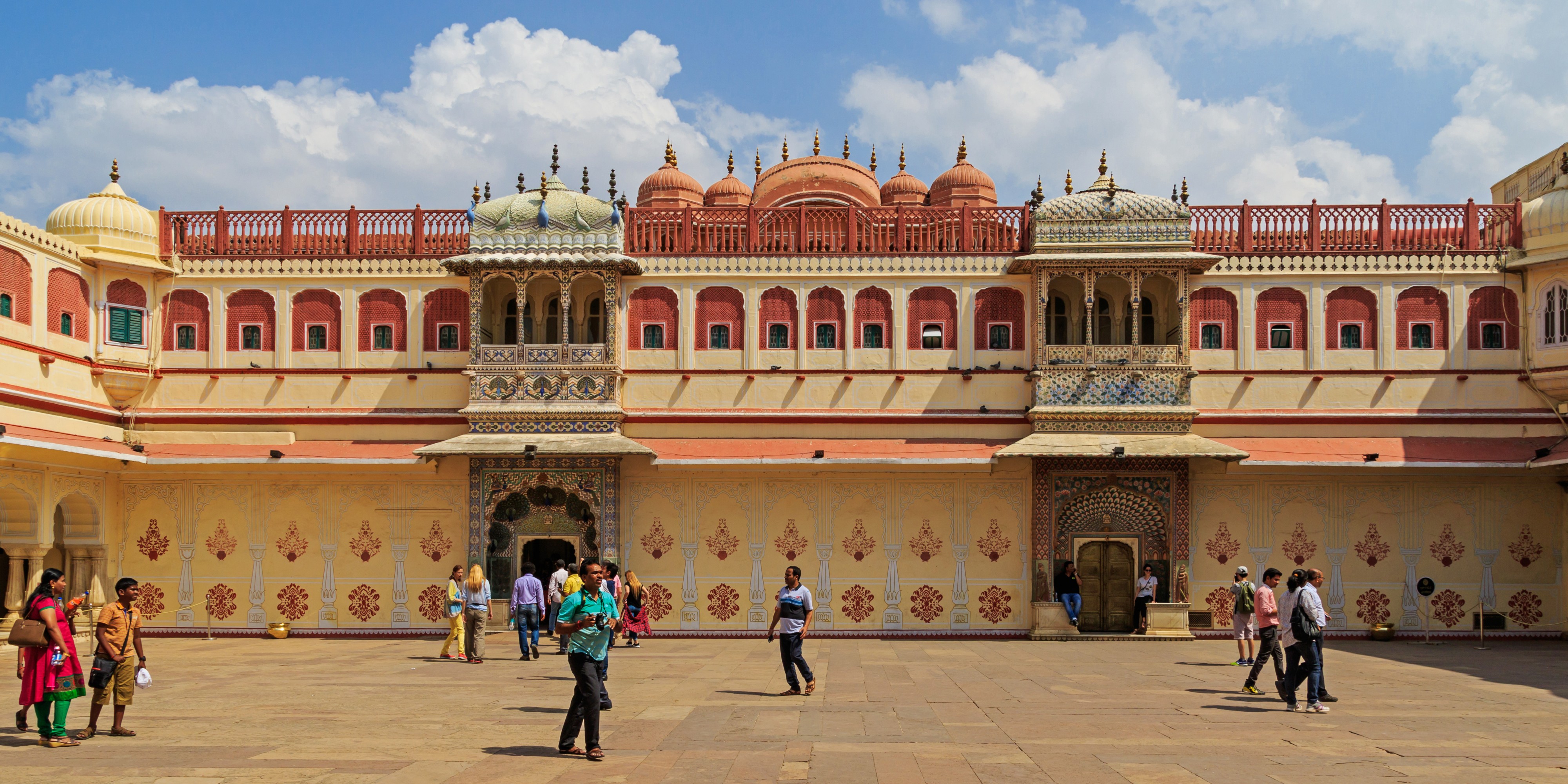 Jaipur 03-2016 21 City Palace complex