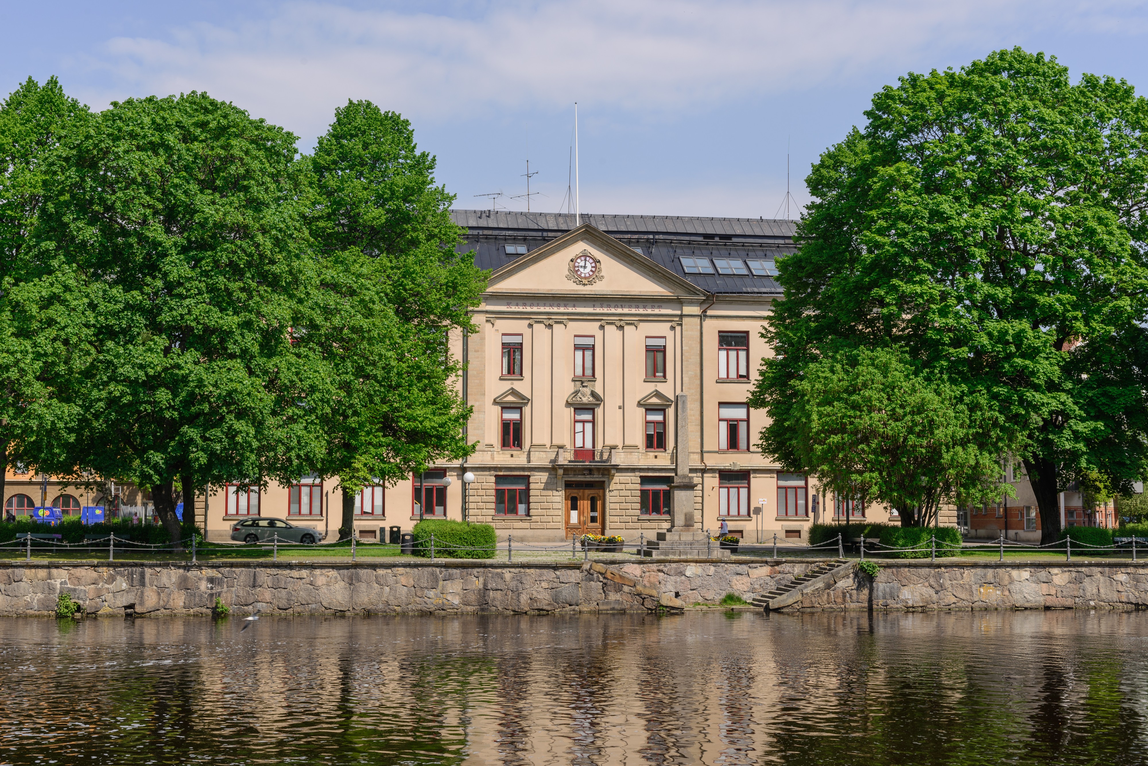 Karolinska läroverket May 2014
