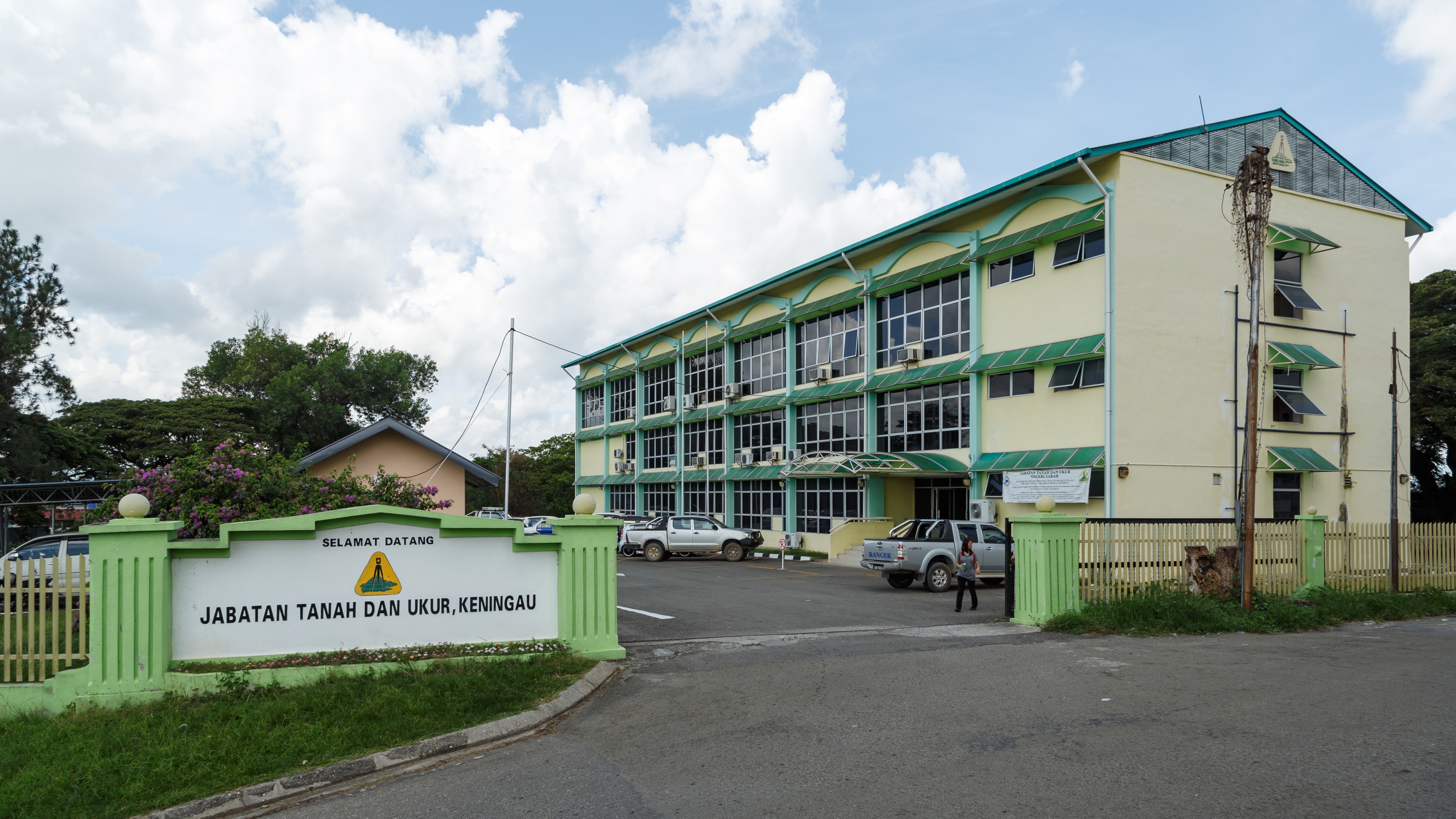 Keningau Sabah Lands-and-Surveys-Department-01