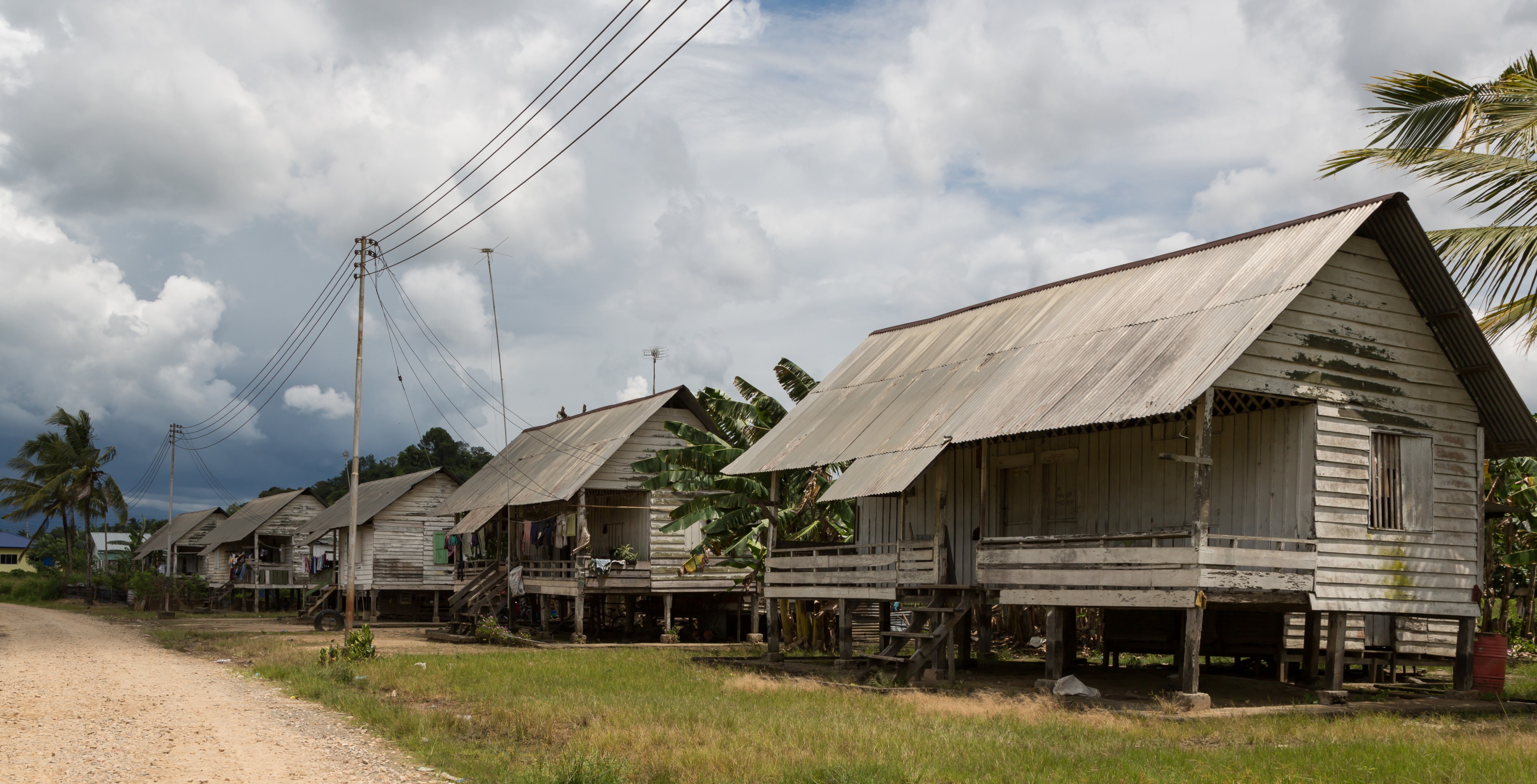 Kimanis Sabah Workers-Camp-of Sawit-KK-01