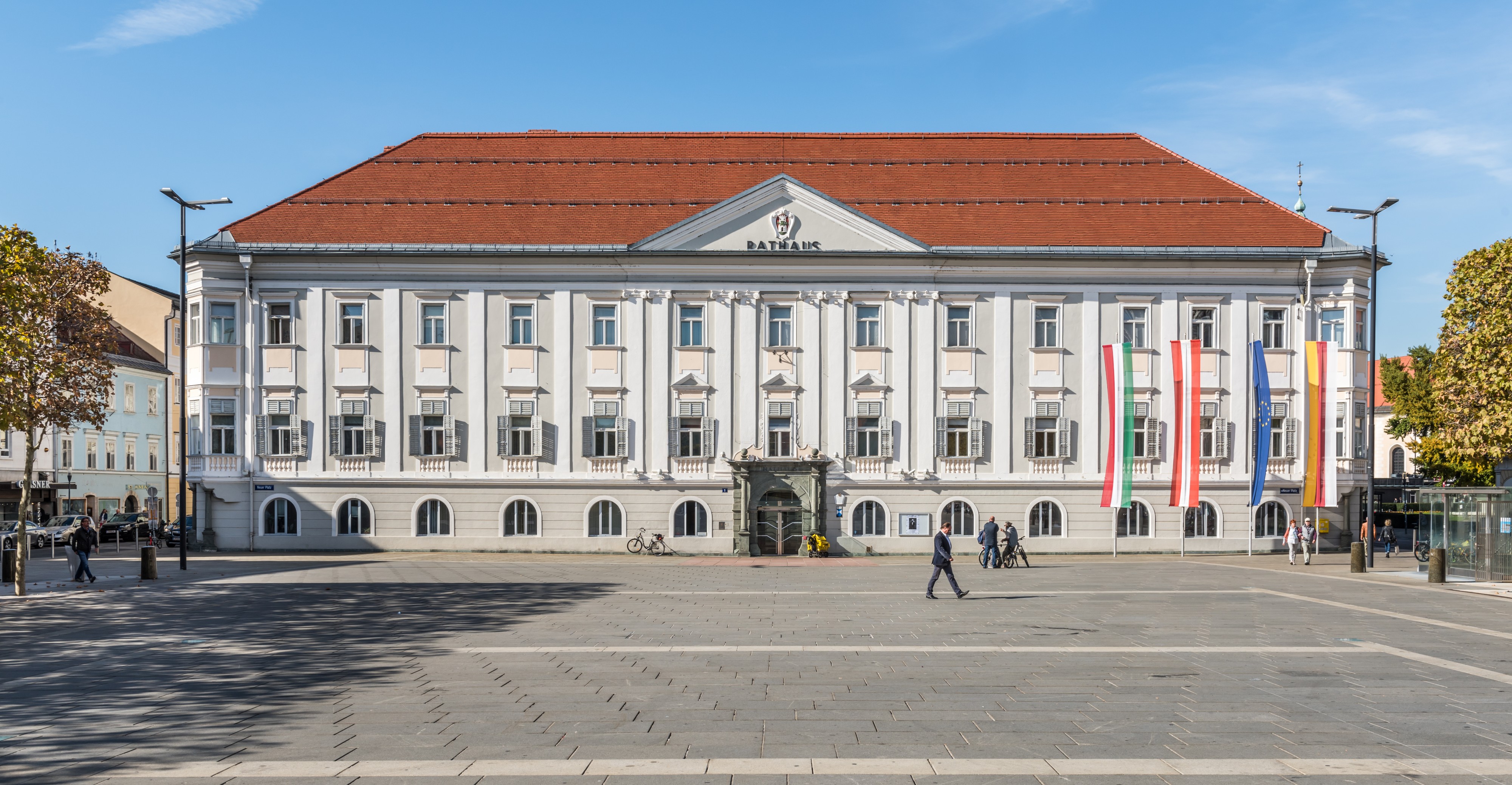 Klagenfurt Innere Stadt Neuer Platz Rathaus Ost-Ansicht 18102017 1657