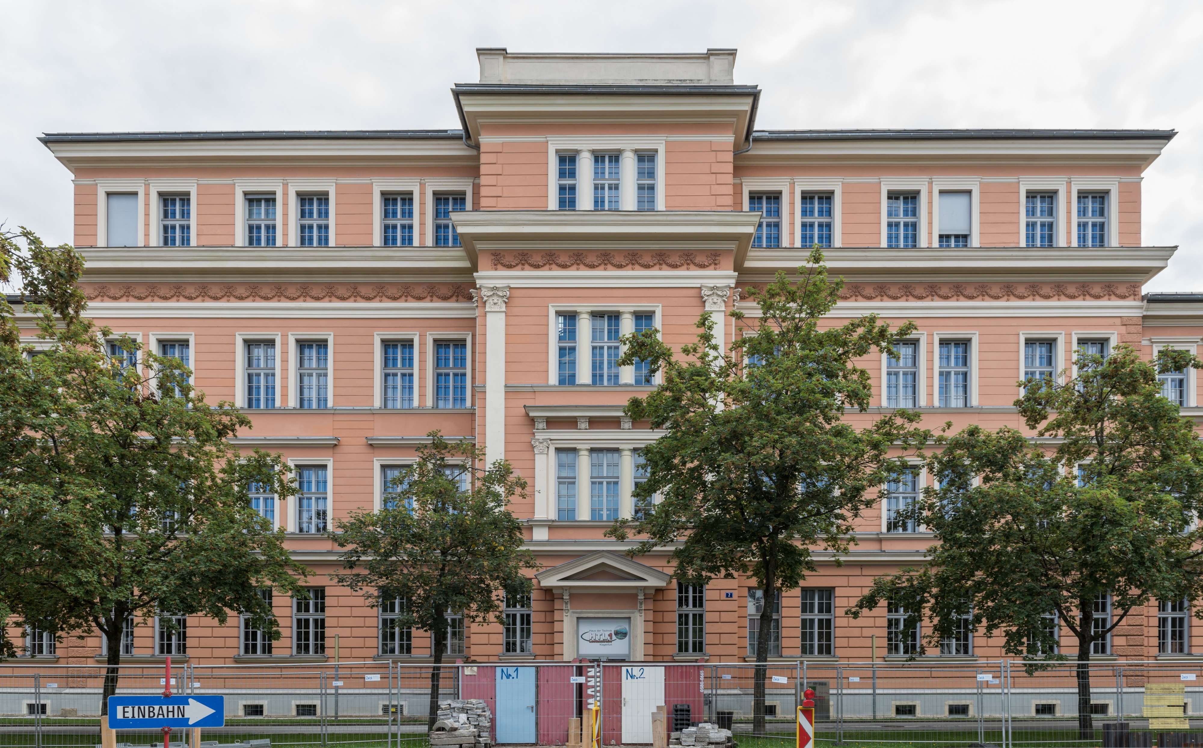 Klagenfurt Jessernigstrasse 2 Hoehere Technische Bundeslehranstalt 19082016 3837