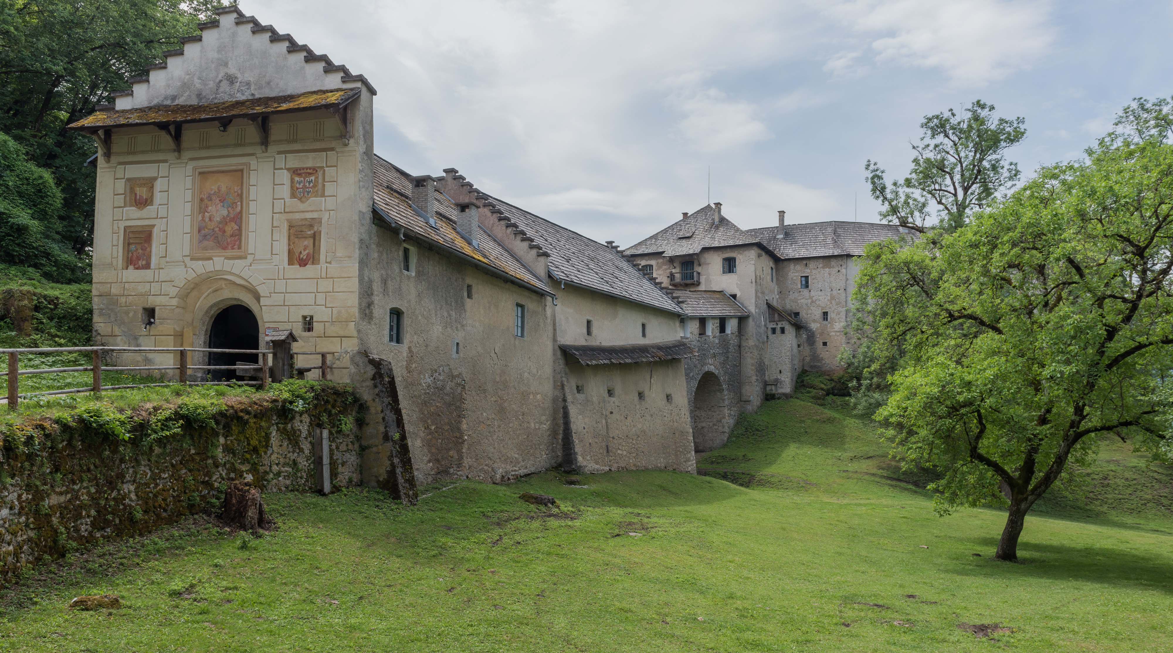Koettmannsdorf Hollenburg N-Ansicht 18062015 4929
