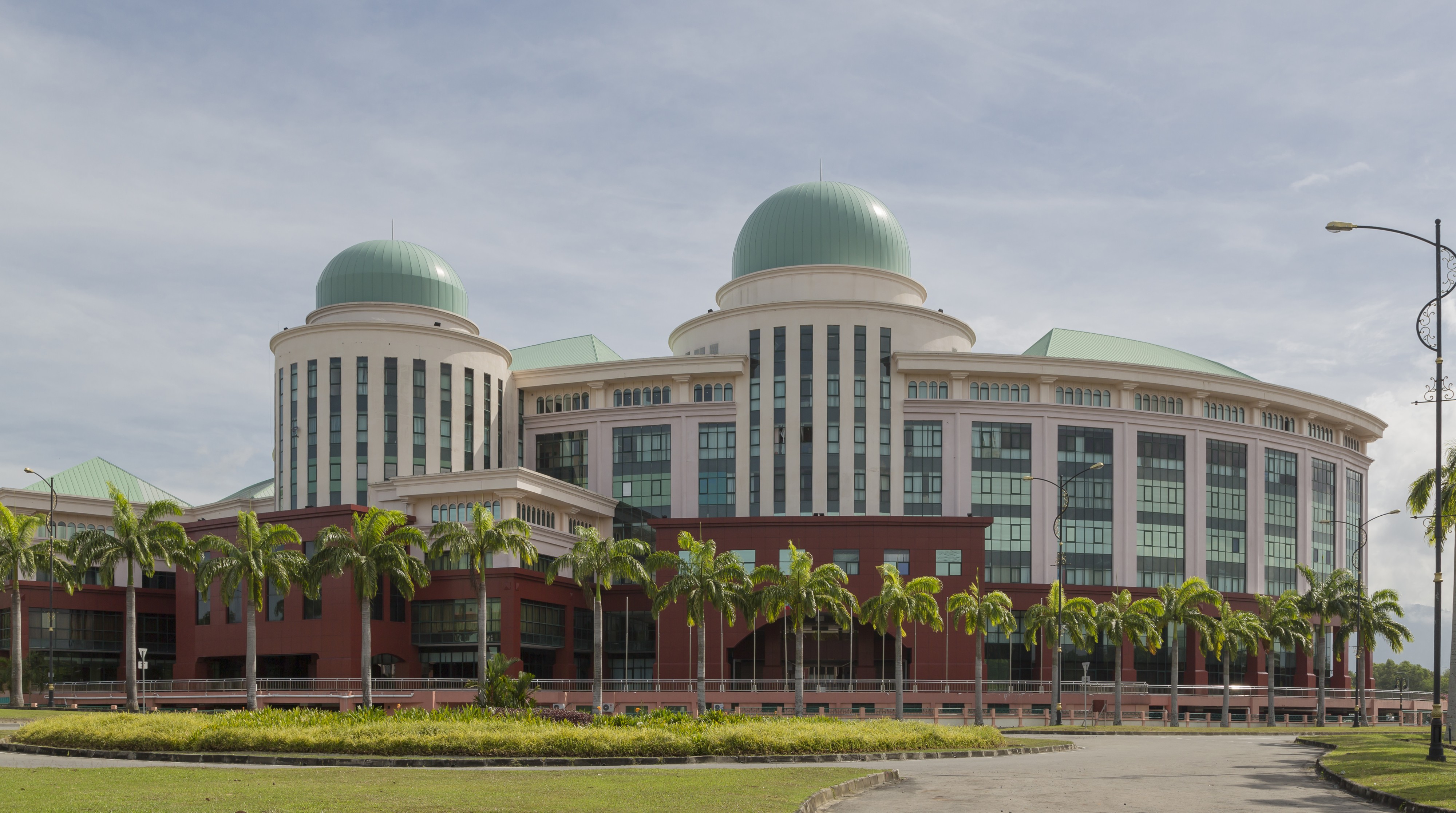 KotaKinabalu Sabah Federal-Administration-Complex-02