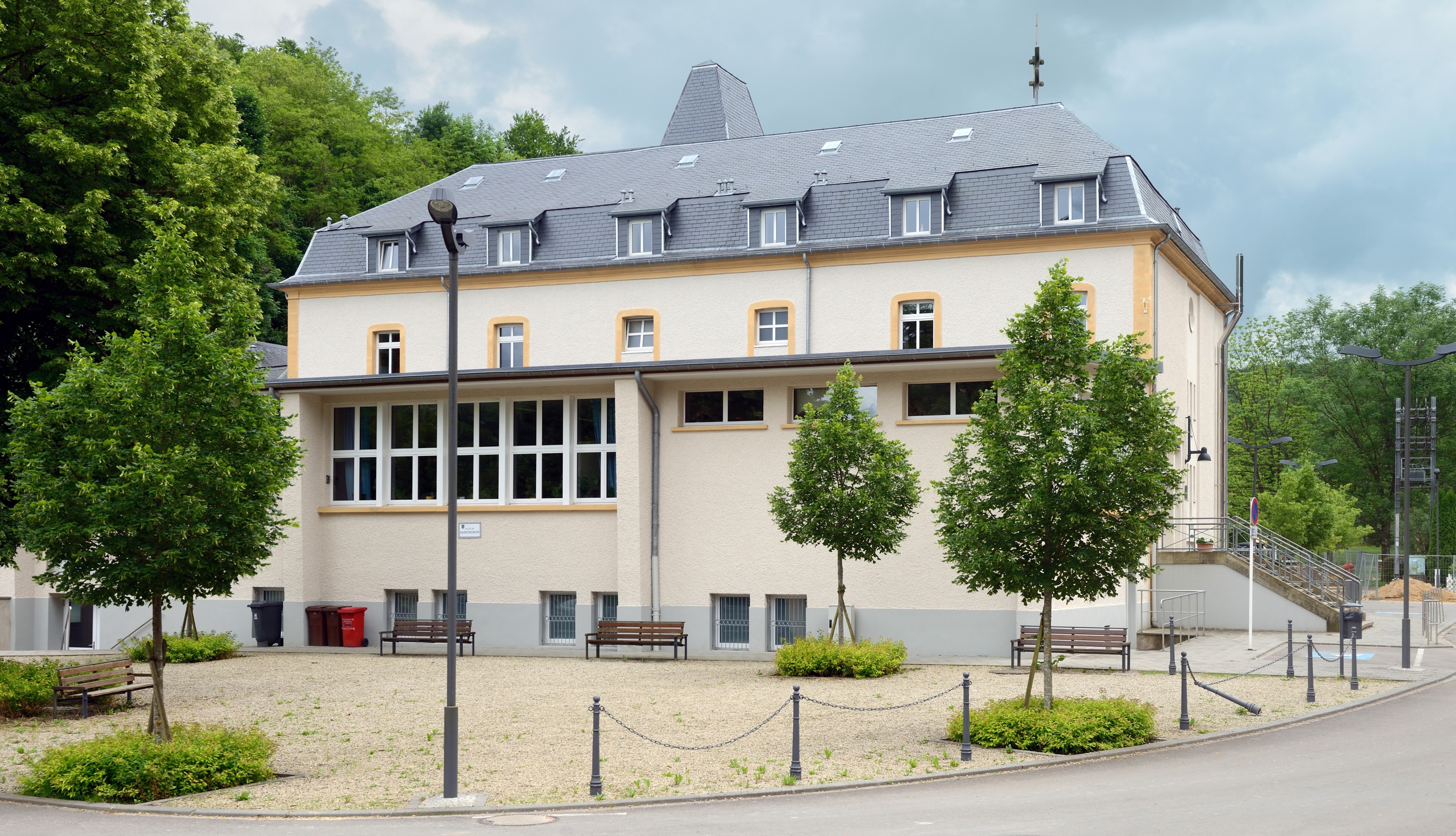 Lasauvage école